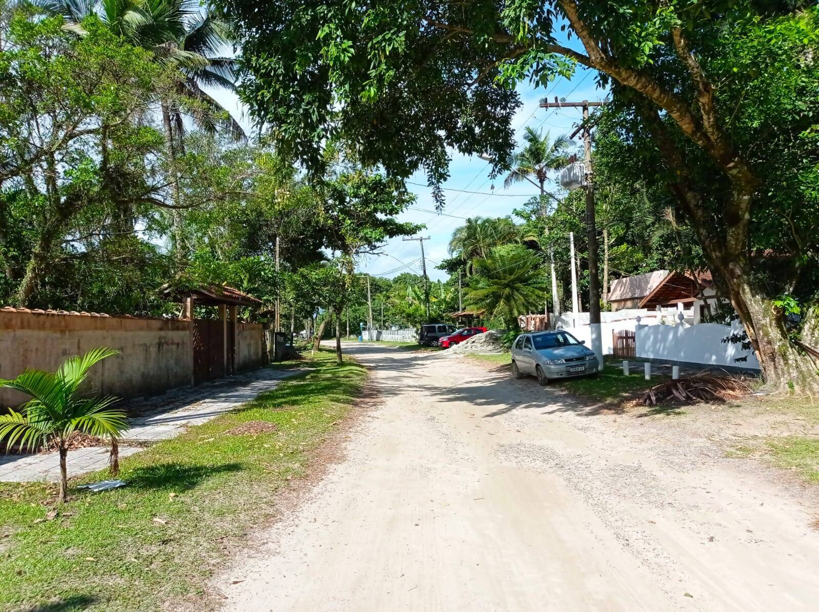 Casa à venda com 3 quartos, 80m² - Foto 4