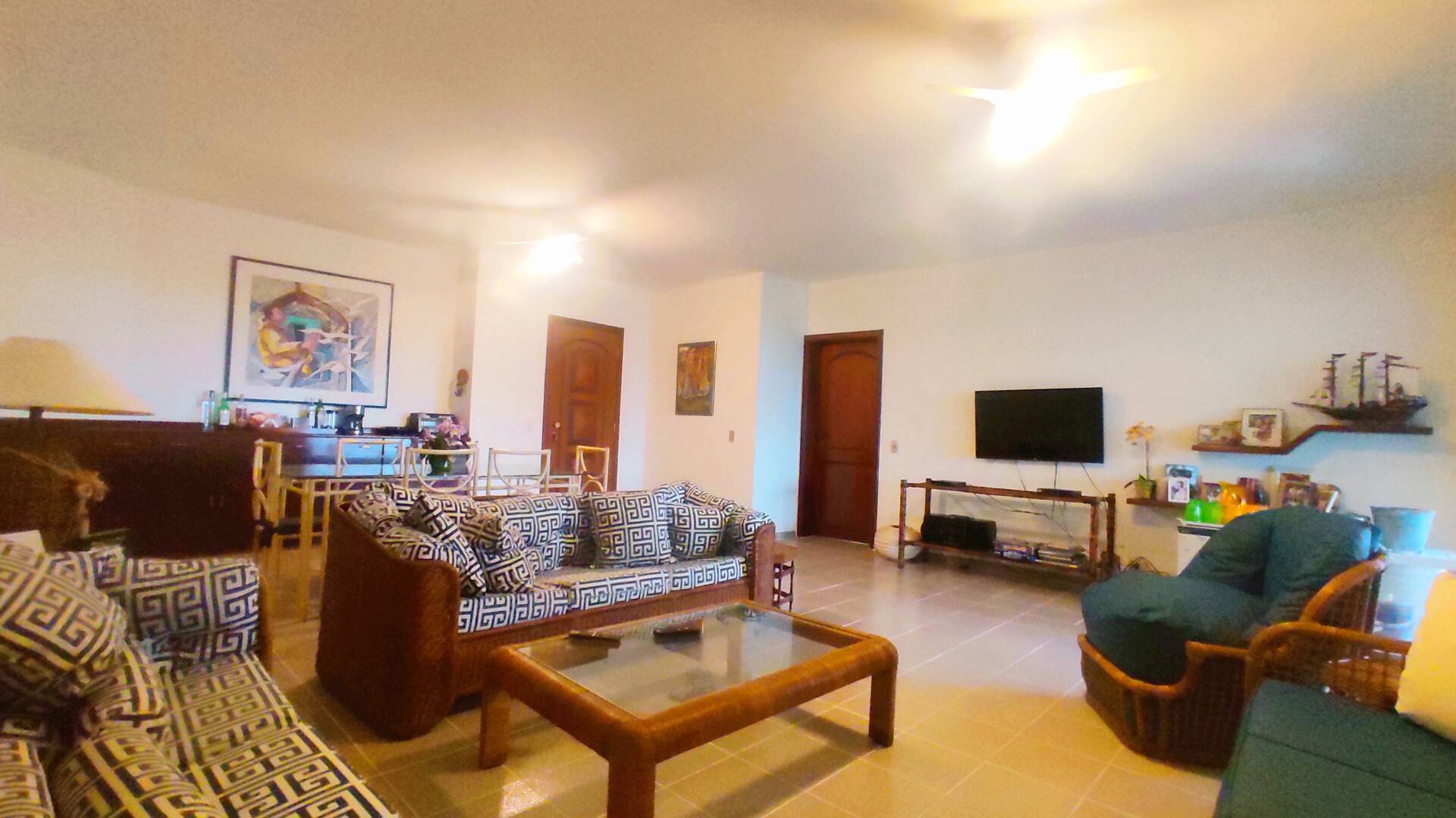 Apartamento à venda com 3 quartos, 135m² - Foto 4