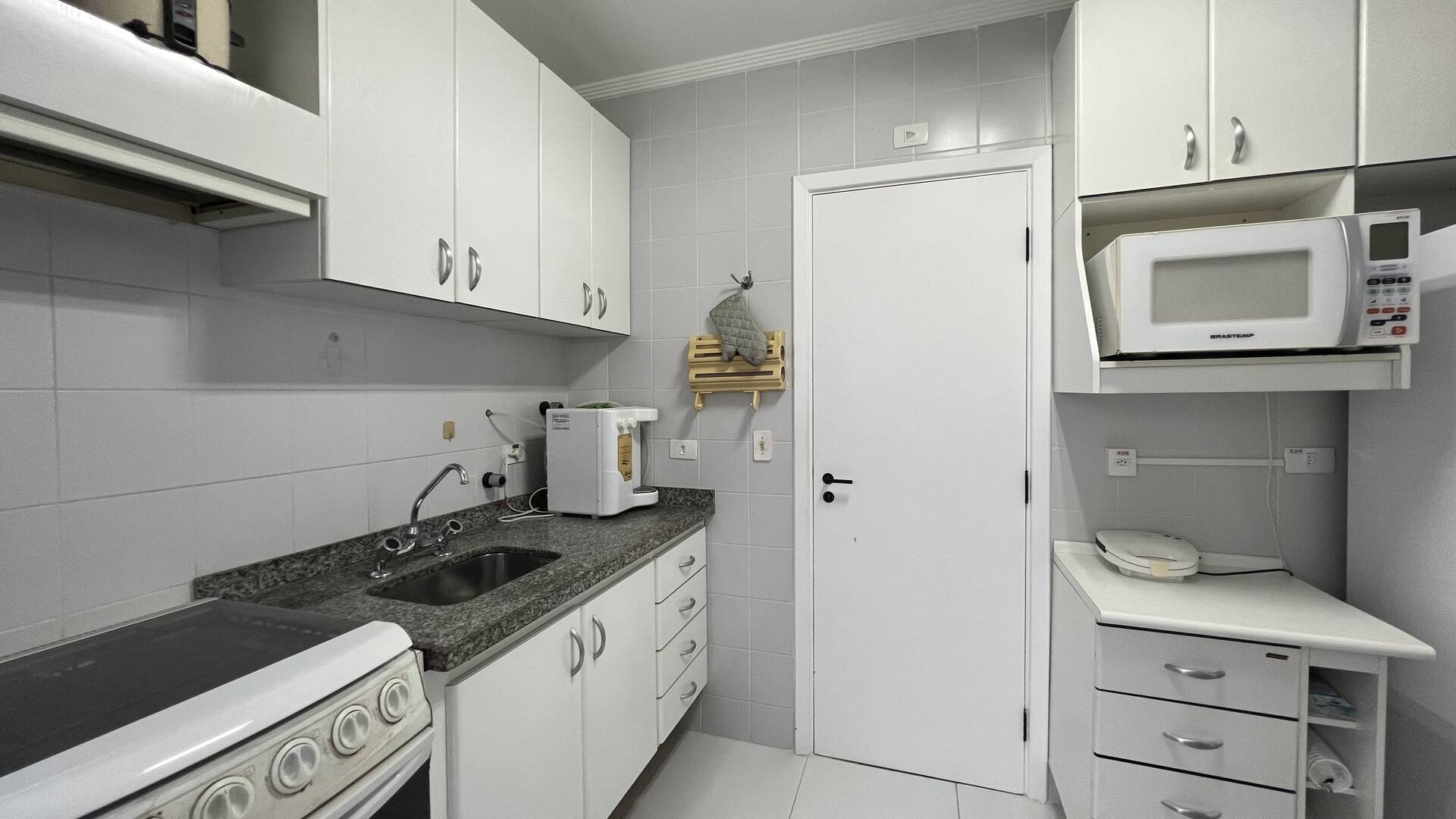 Apartamento para alugar com 3 quartos, 106m² - Foto 17