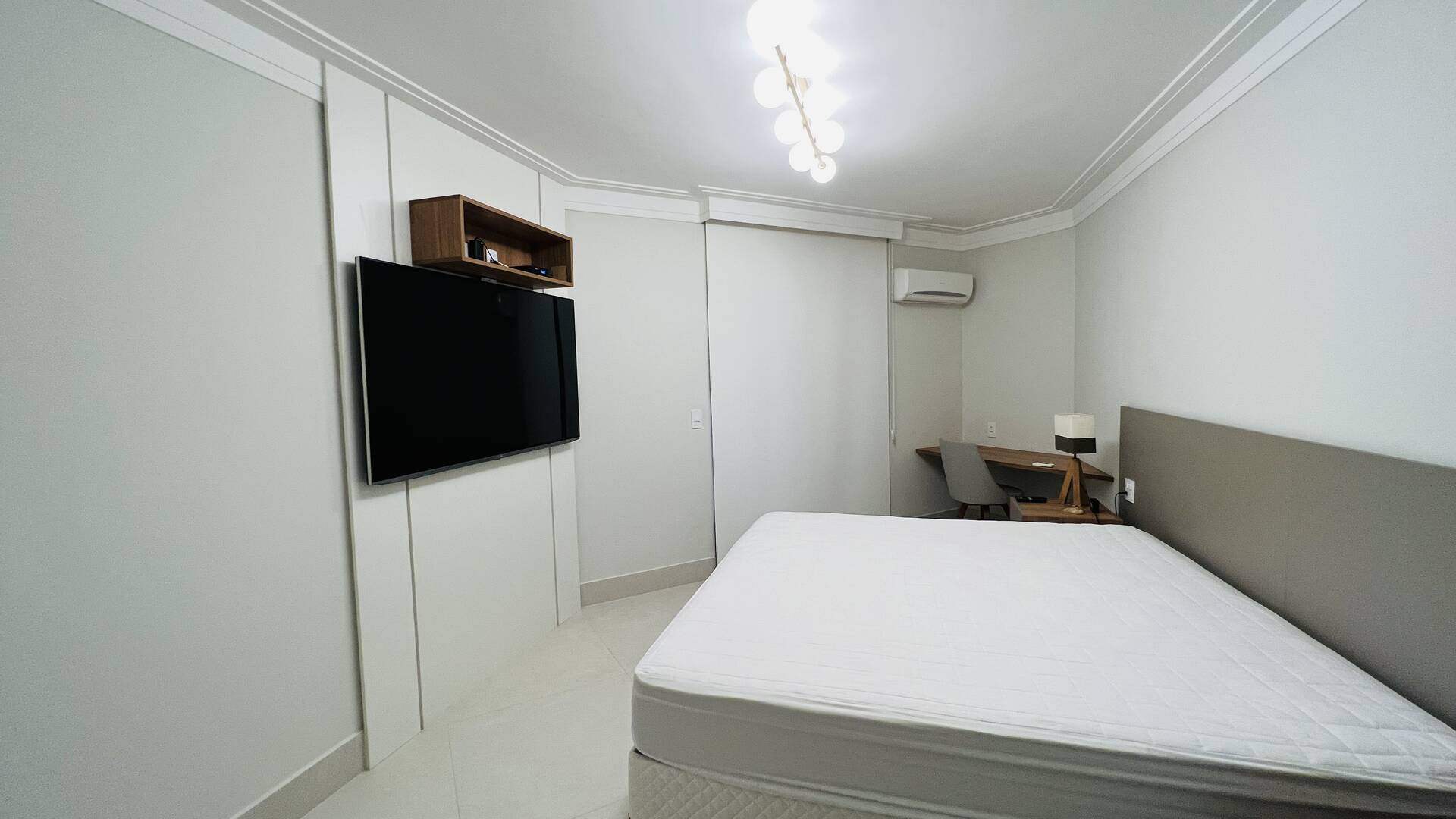 Apartamento à venda com 4 quartos, 169m² - Foto 32