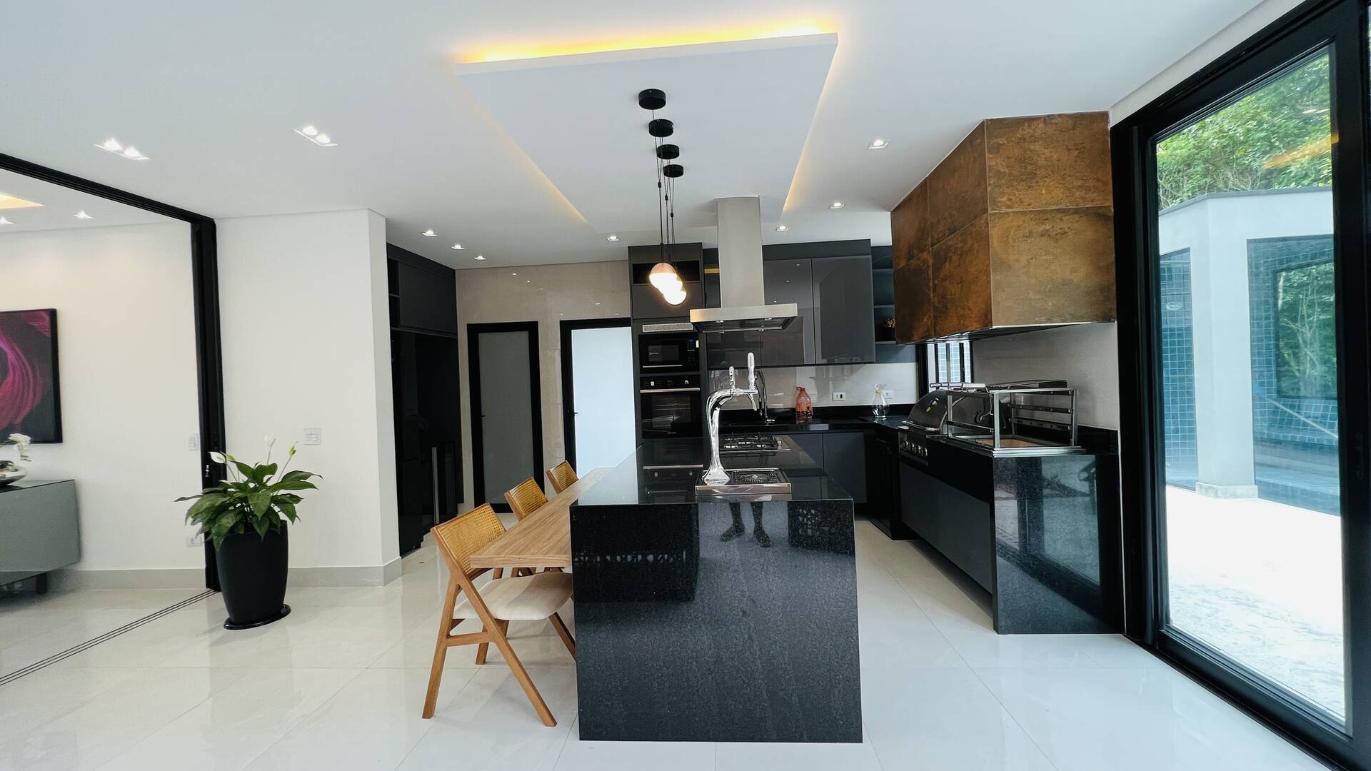 Casa à venda com 5 quartos, 335m² - Foto 17