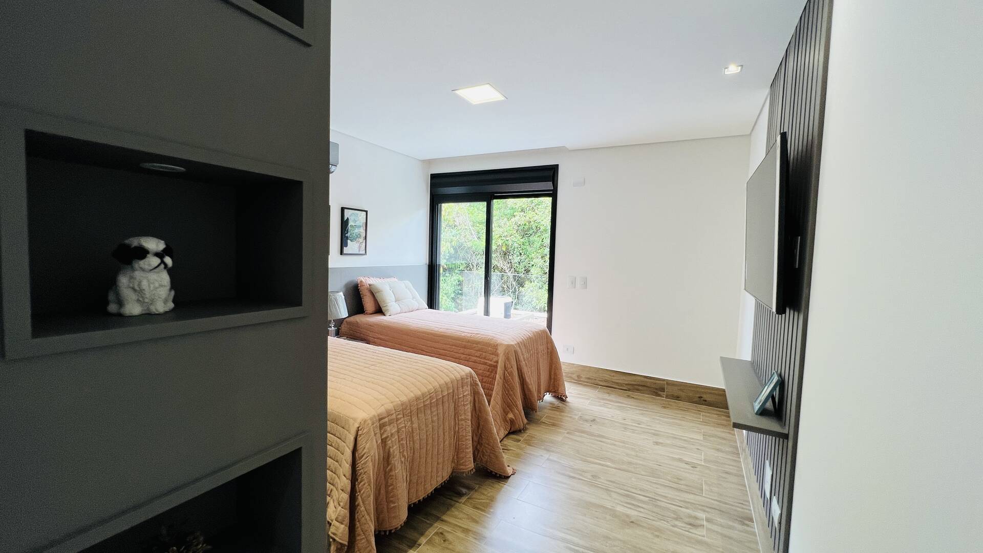 Casa à venda com 5 quartos, 335m² - Foto 47