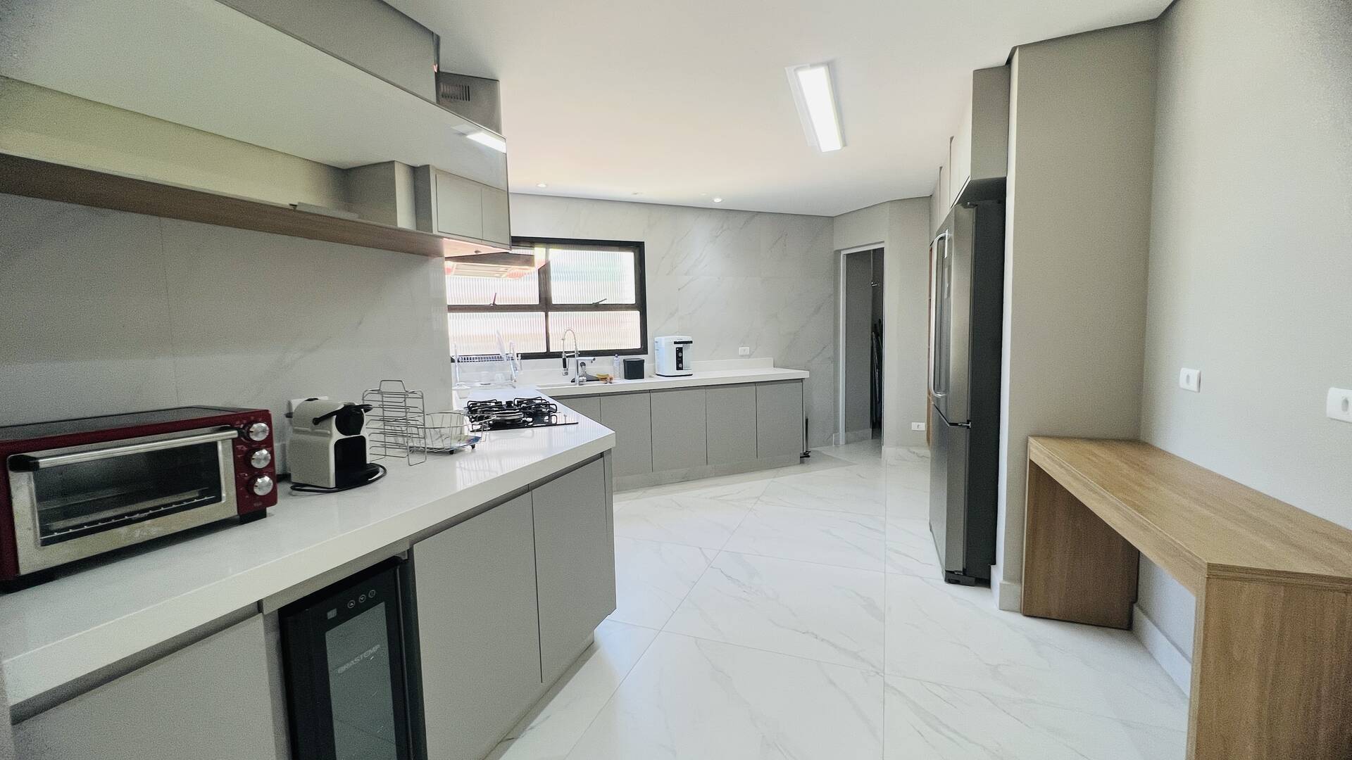 Apartamento à venda com 3 quartos, 170m² - Foto 16