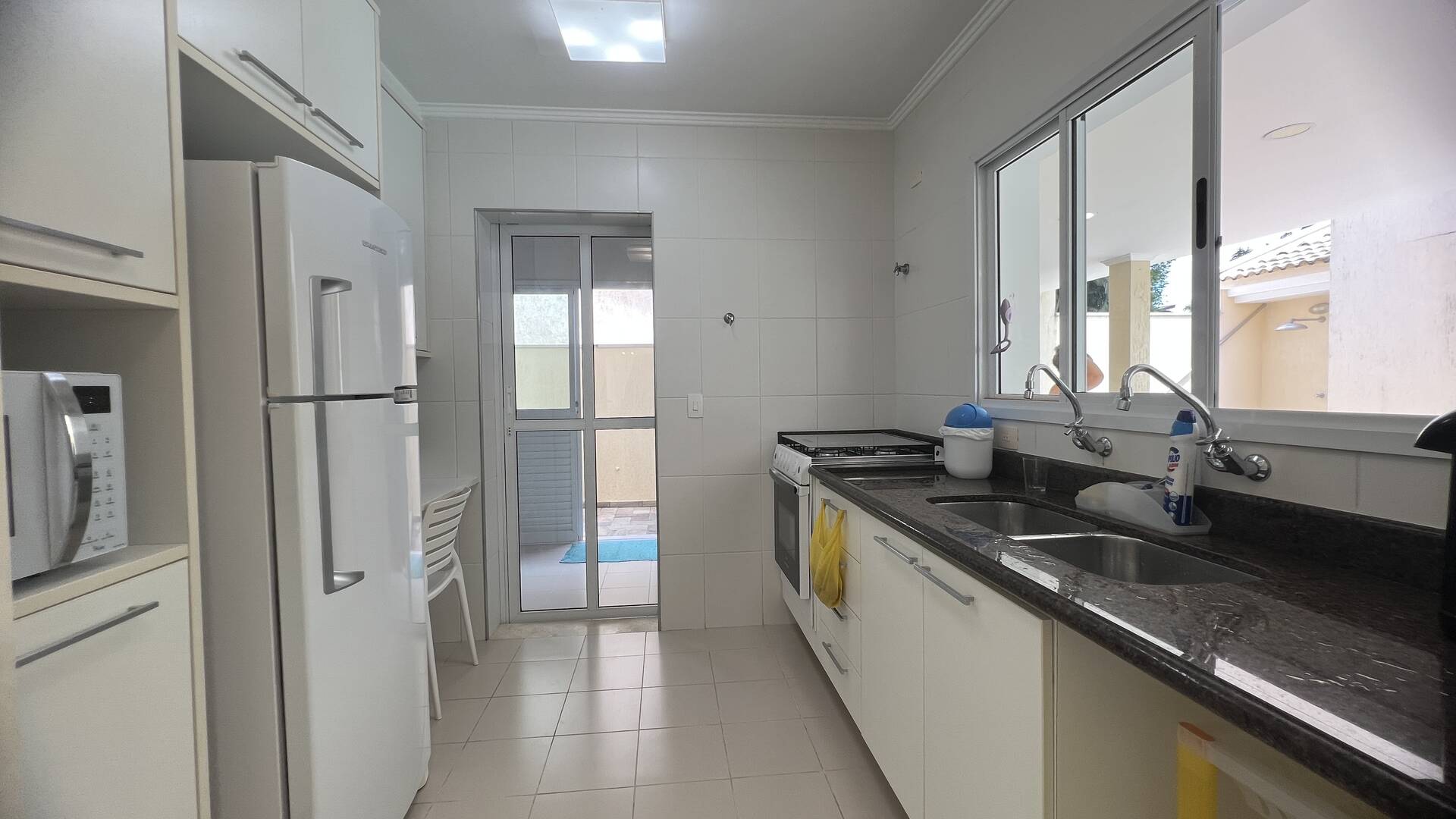 Casa à venda com 5 quartos, 327m² - Foto 58