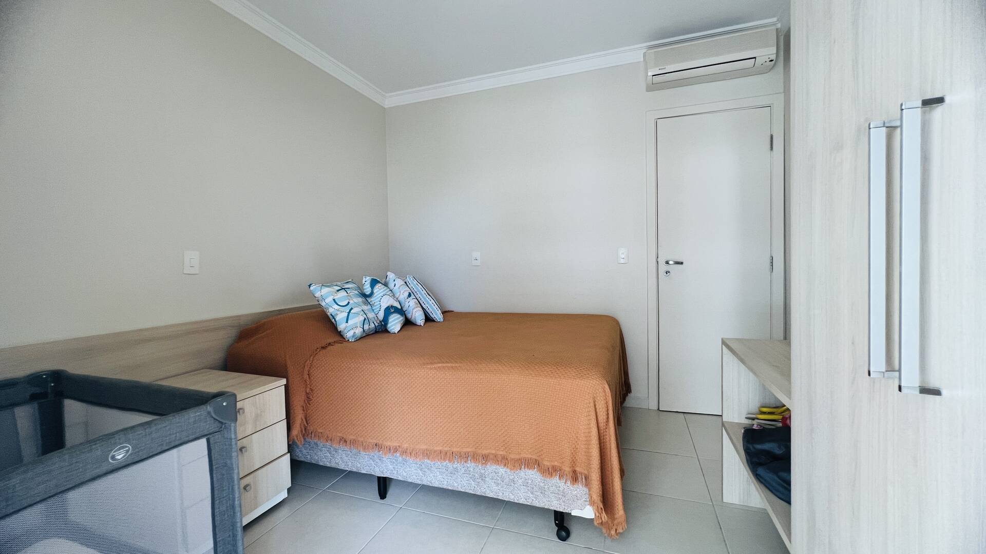 Apartamento à venda com 3 quartos, 121m² - Foto 26