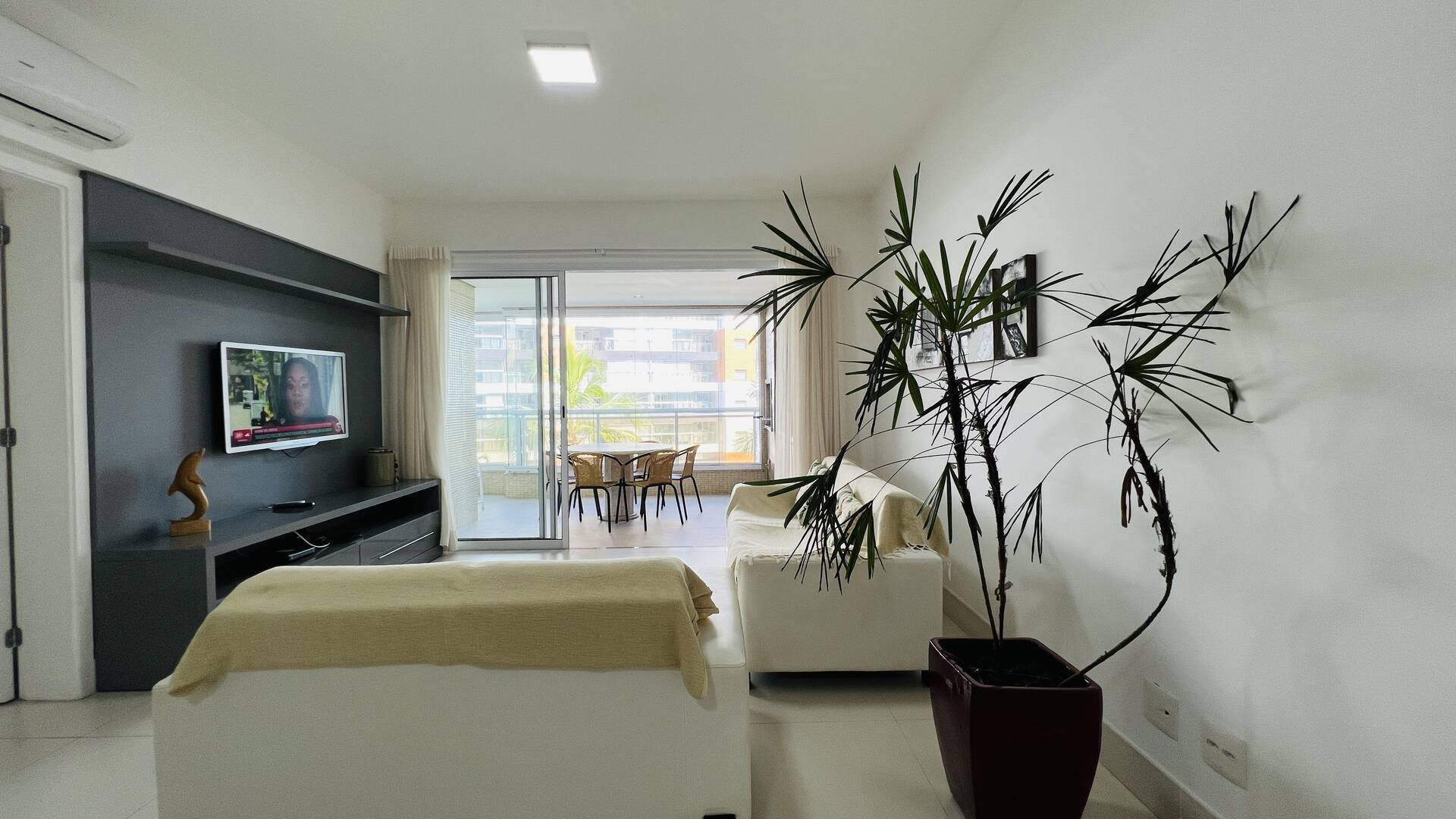 Apartamento à venda com 4 quartos, 138m² - Foto 4