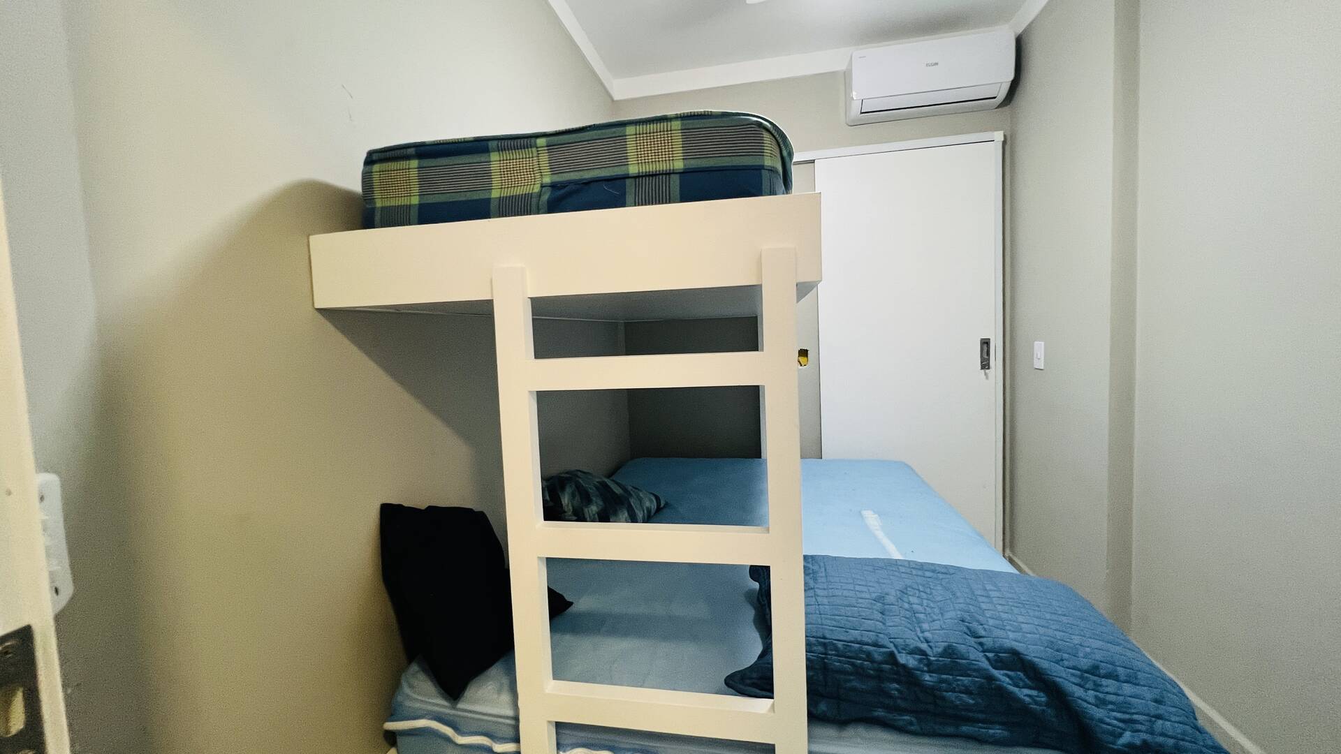 Apartamento à venda com 3 quartos, 91m² - Foto 23