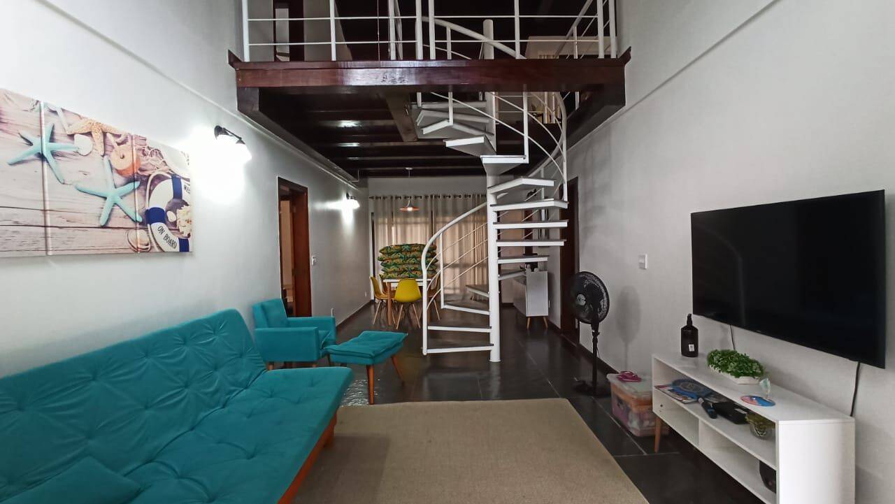 Casa à venda com 4 quartos, 184m² - Foto 2