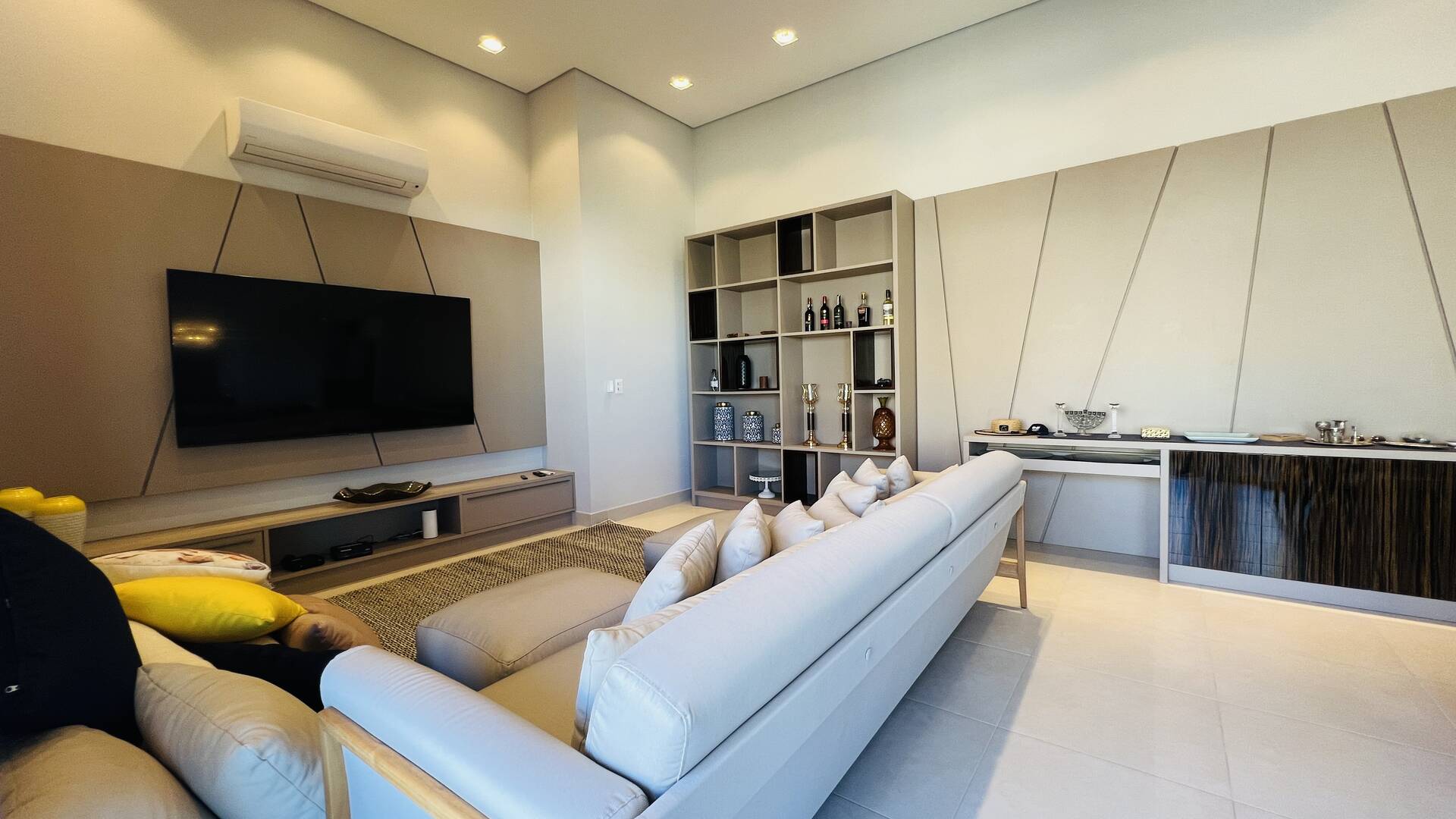 Cobertura à venda com 4 quartos, 255m² - Foto 2