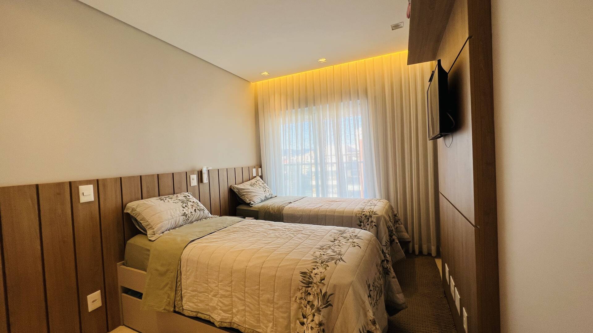 Cobertura à venda com 4 quartos, 255m² - Foto 57