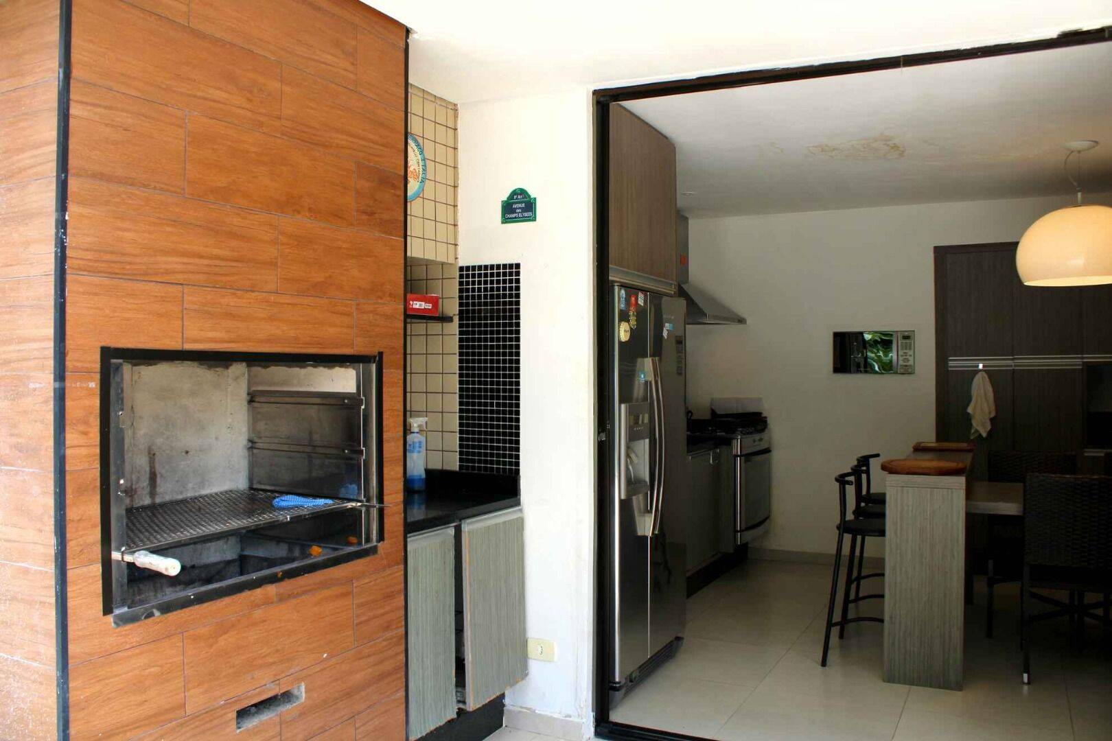 Casa à venda com 4 quartos, 177m² - Foto 8