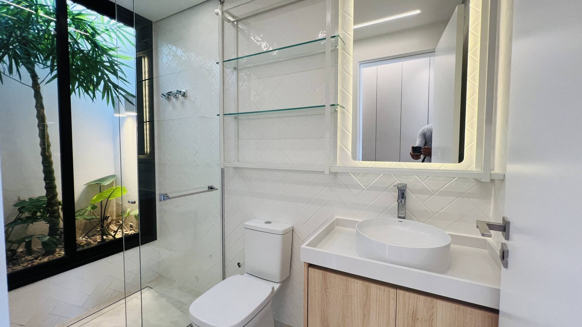 Casa à venda com 8 quartos, 800m² - Foto 65