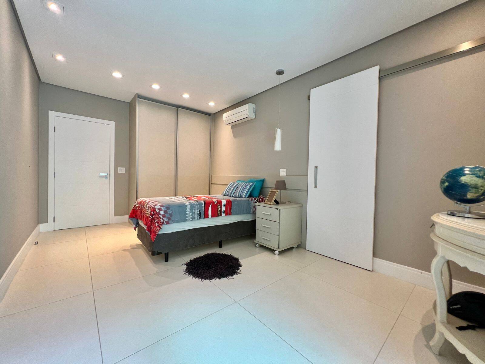 Casa à venda com 5 quartos, 467m² - Foto 37