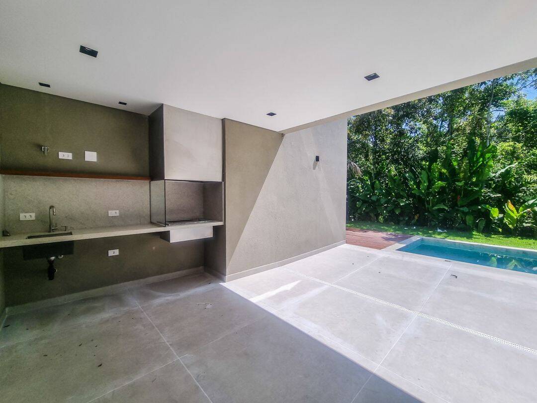 Casa à venda com 4 quartos, 355m² - Foto 6