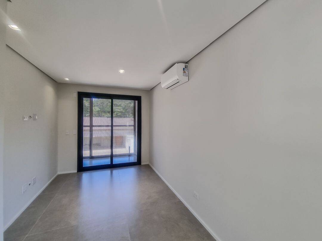 Casa à venda com 4 quartos, 355m² - Foto 21