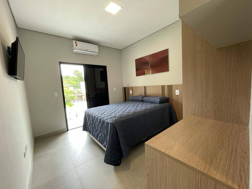 Casa à venda com 5 quartos, 379m² - Foto 13