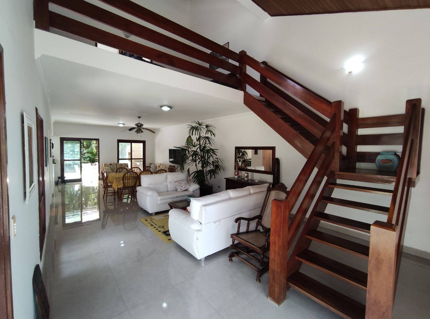 Casa à venda com 5 quartos, 407m² - Foto 6