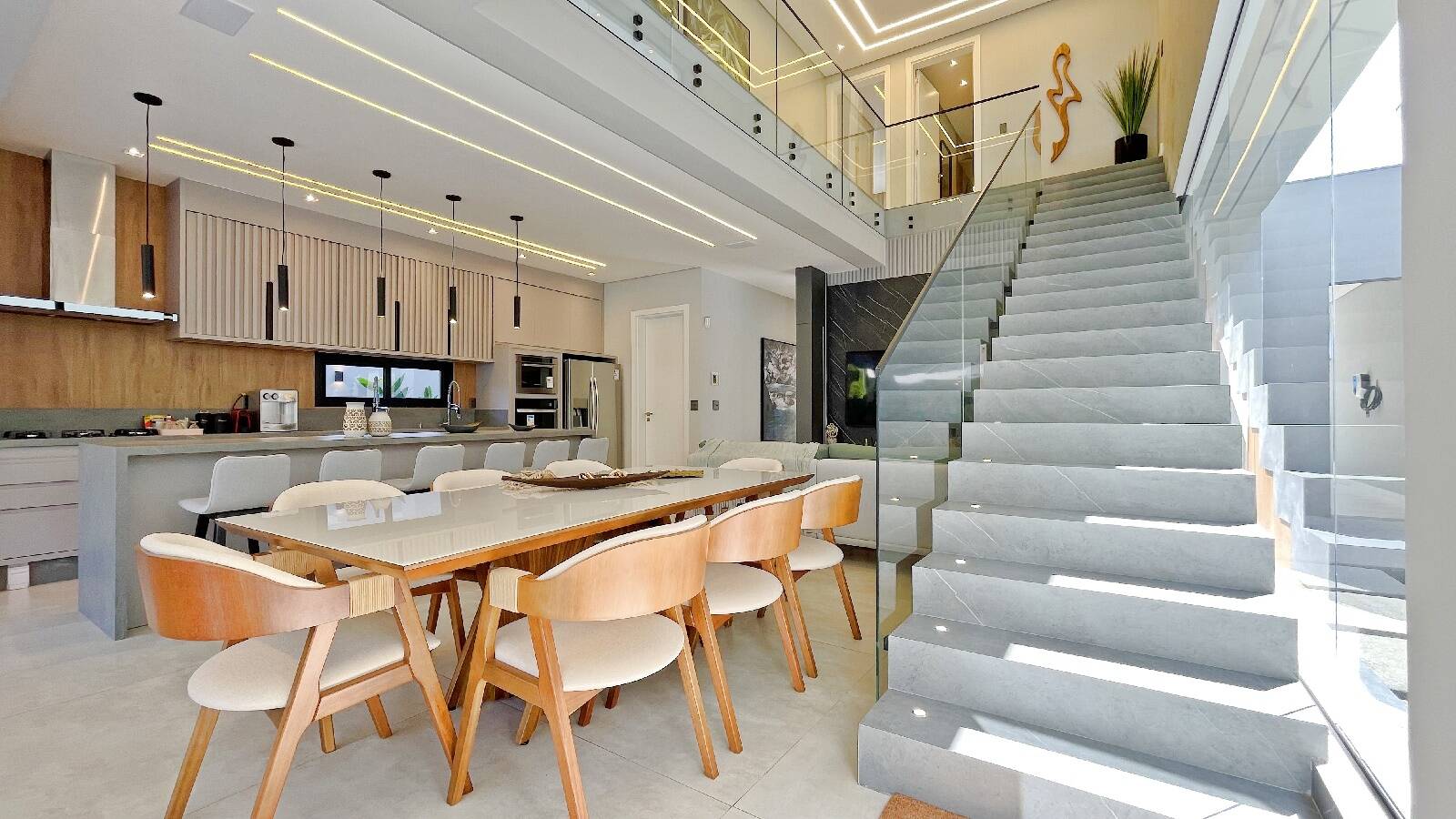 Casa à venda com 5 quartos, 330m² - Foto 6