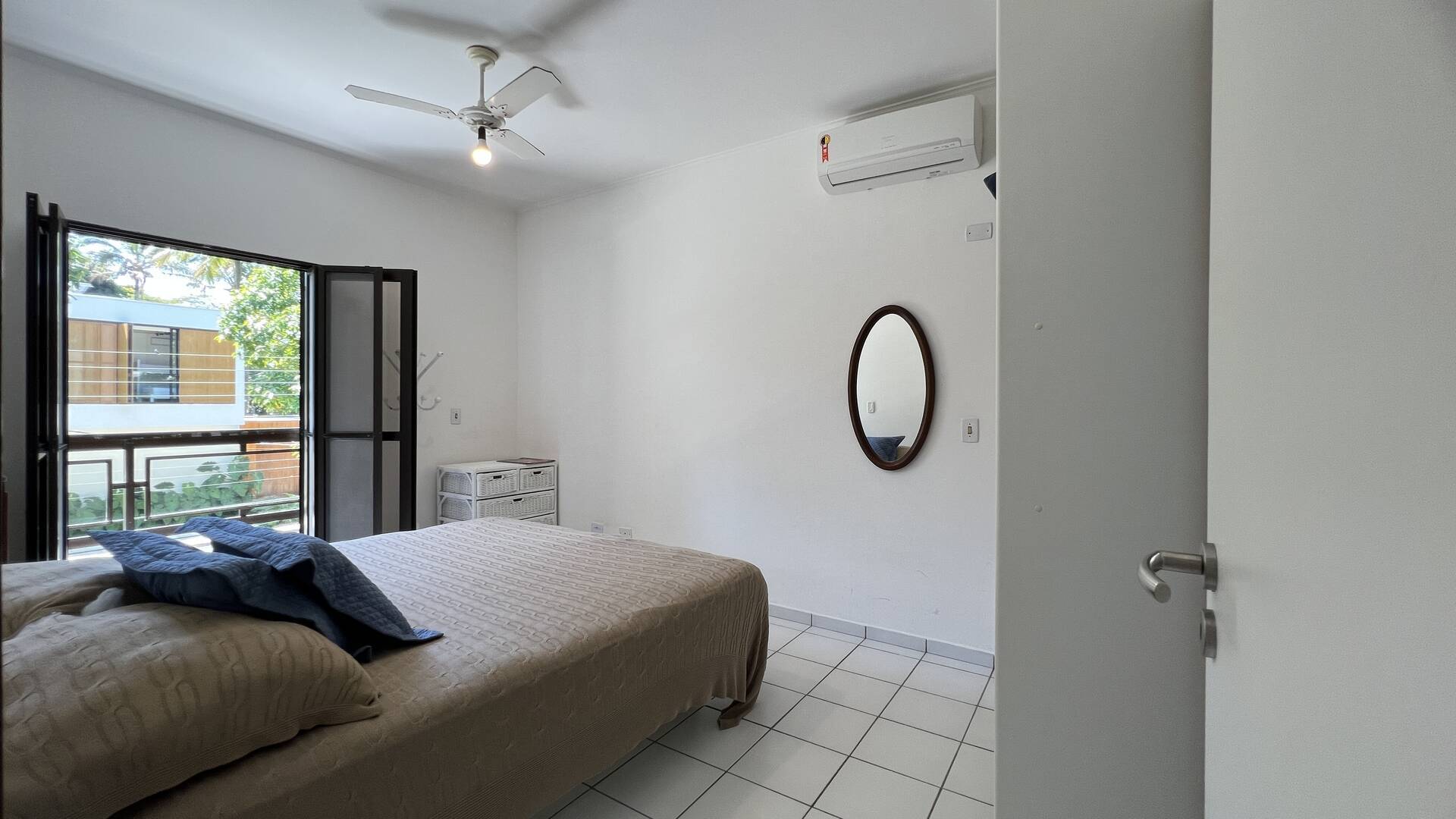 Casa à venda com 5 quartos, 300m² - Foto 43