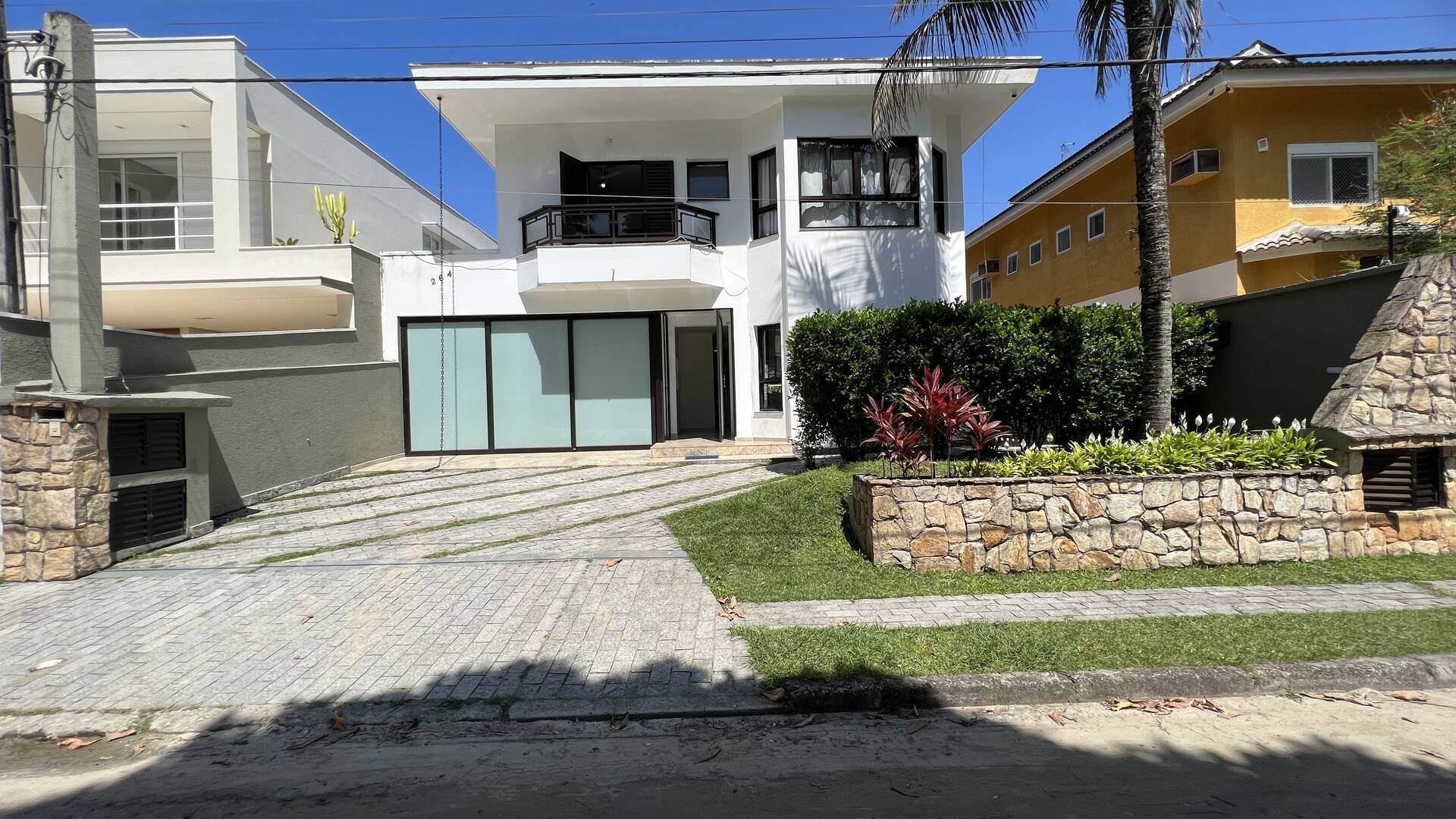 Casa à venda com 5 quartos, 300m² - Foto 47