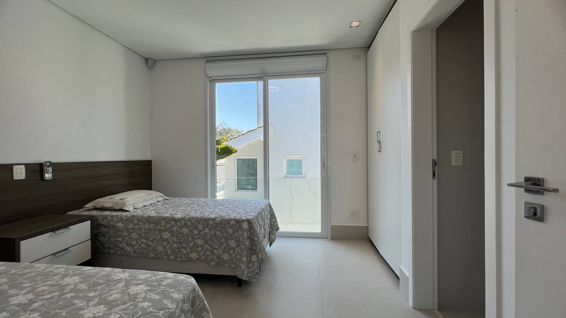 Casa à venda com 6 quartos, 489m² - Foto 15