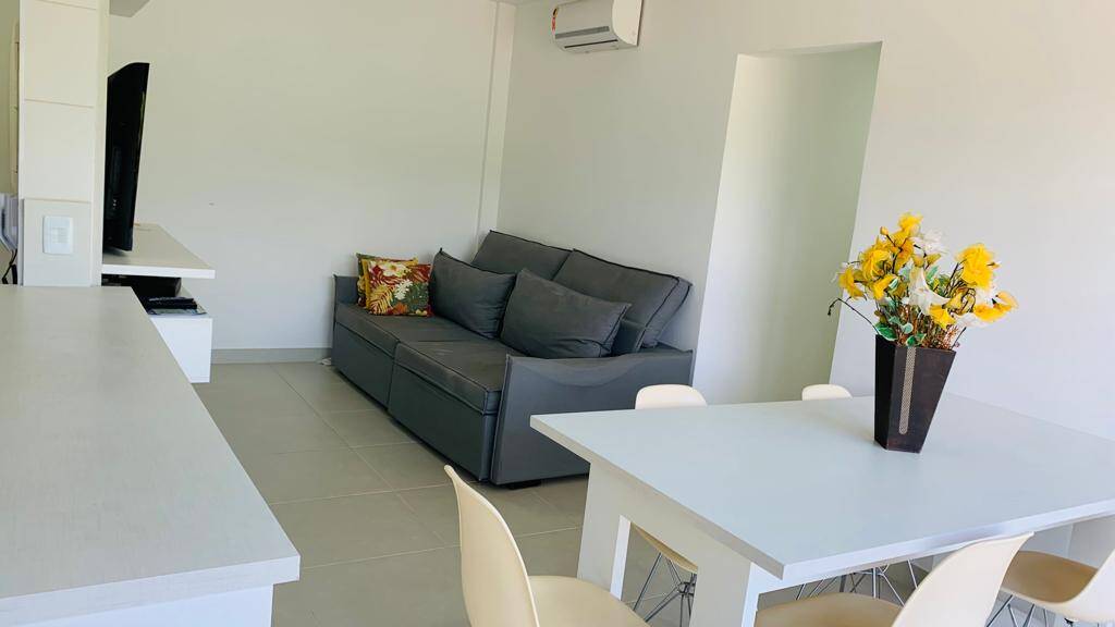 Casa à venda com 3 quartos, 70m² - Foto 9