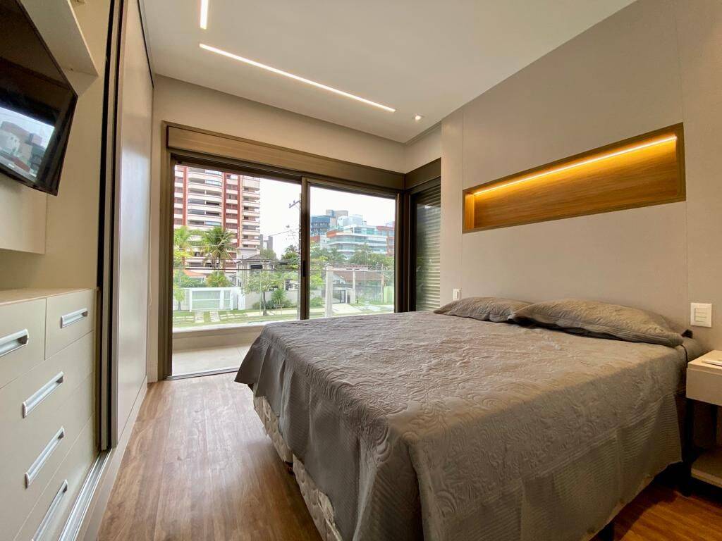 Casa à venda com 6 quartos, 495m² - Foto 24