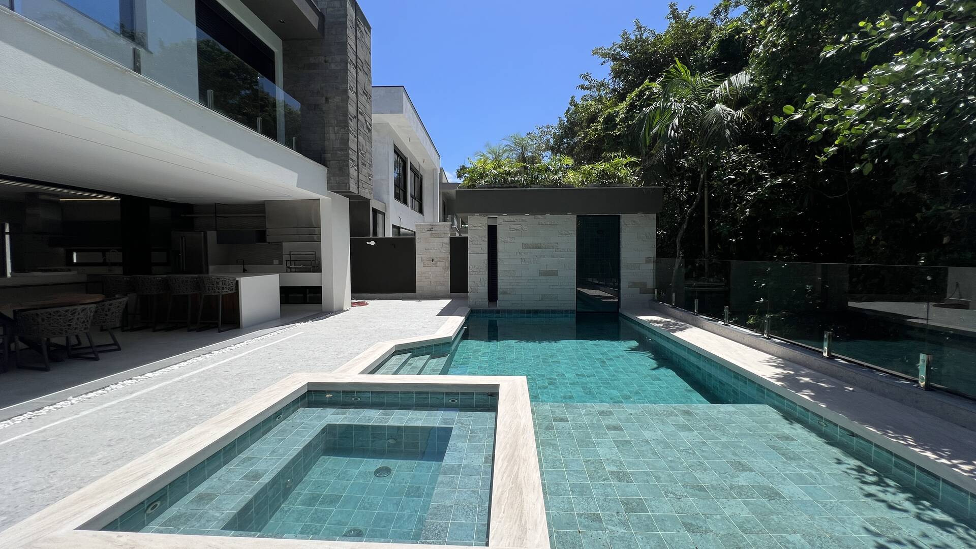 Casa à venda com 5 quartos, 384m² - Foto 79