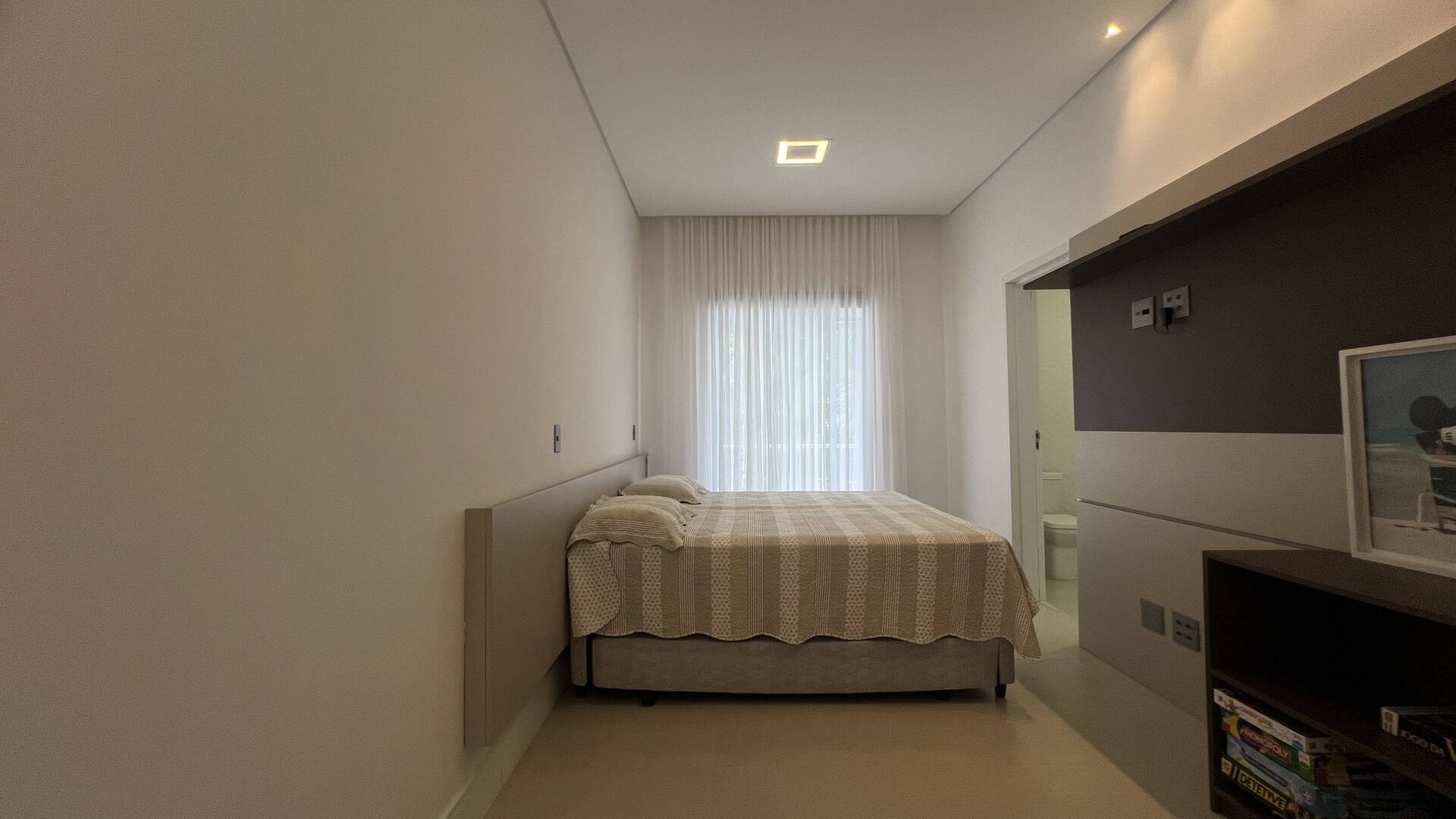 Casa à venda com 5 quartos, 320m² - Foto 19