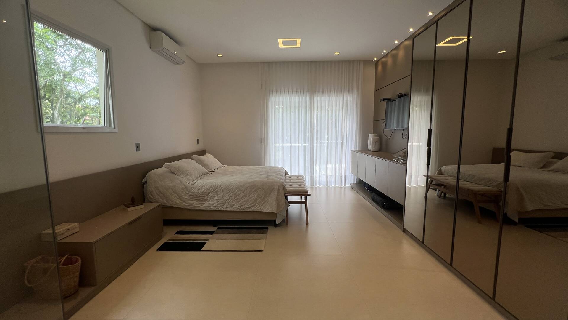 Casa à venda com 5 quartos, 320m² - Foto 22