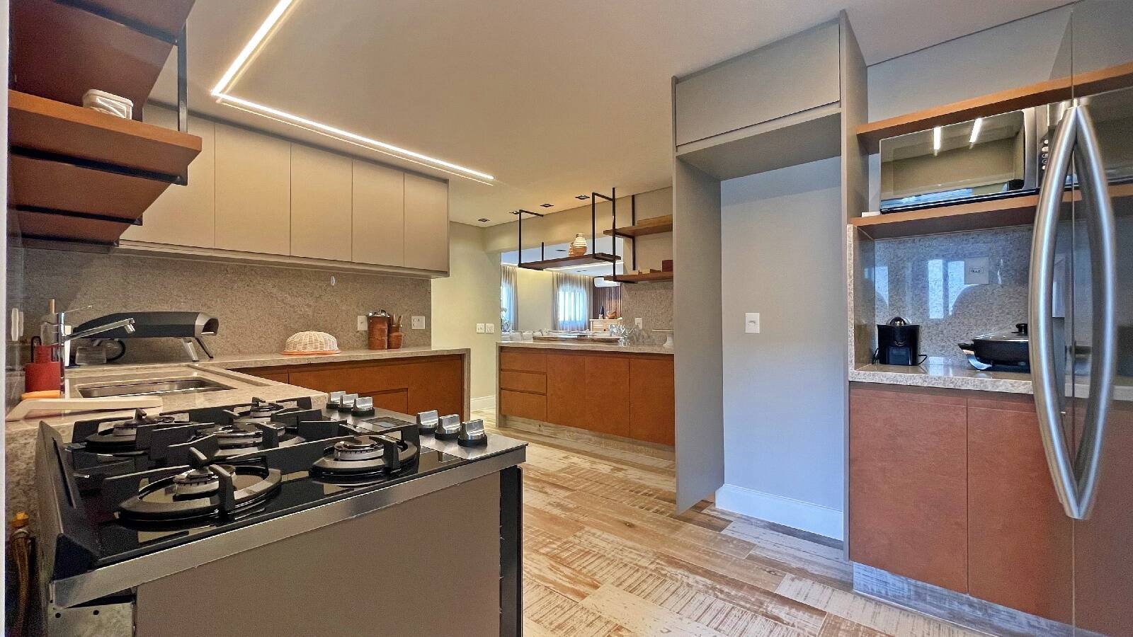 Cobertura à venda com 4 quartos, 208m² - Foto 42