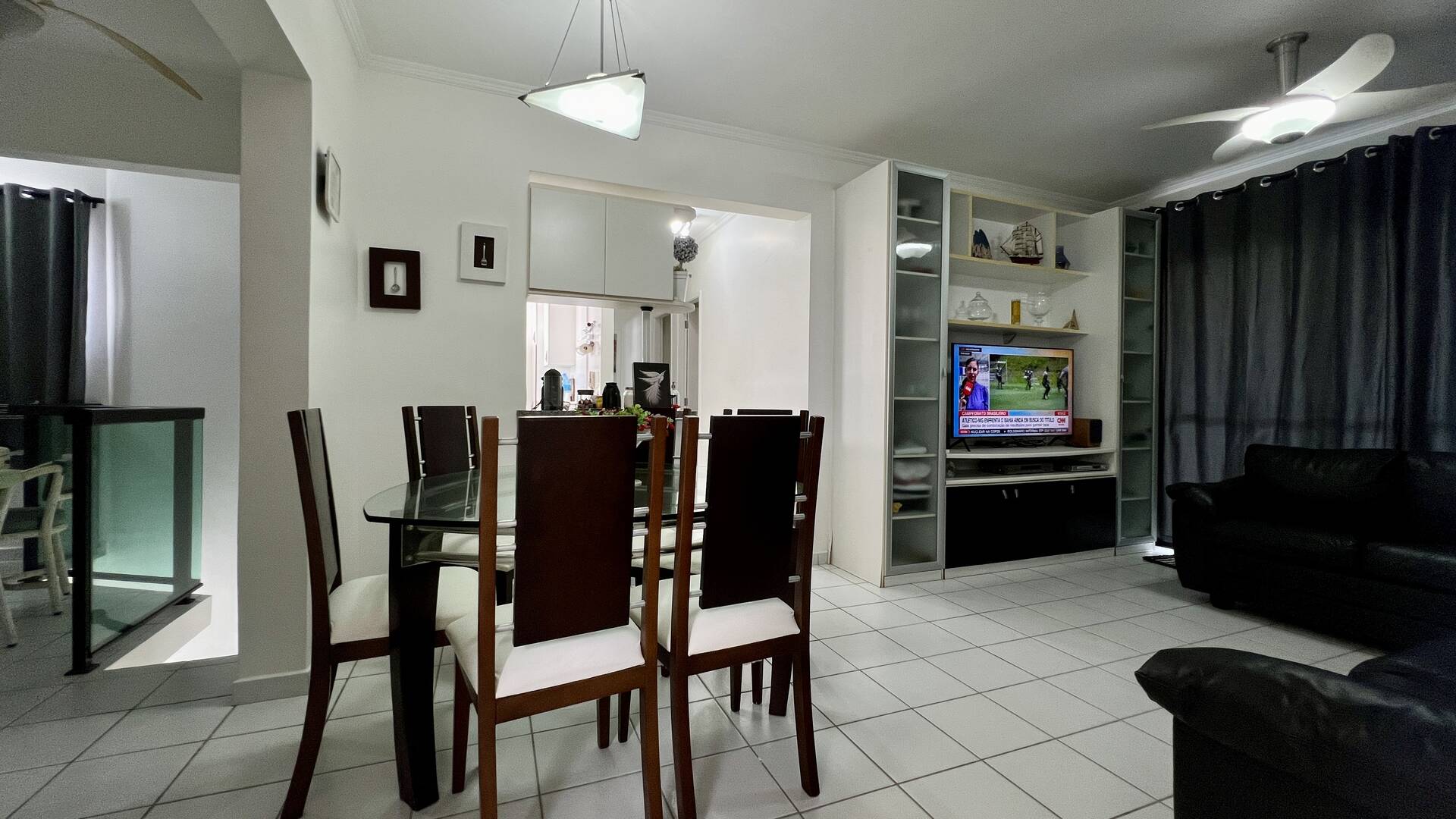 Apartamento à venda com 3 quartos, 94m² - Foto 2