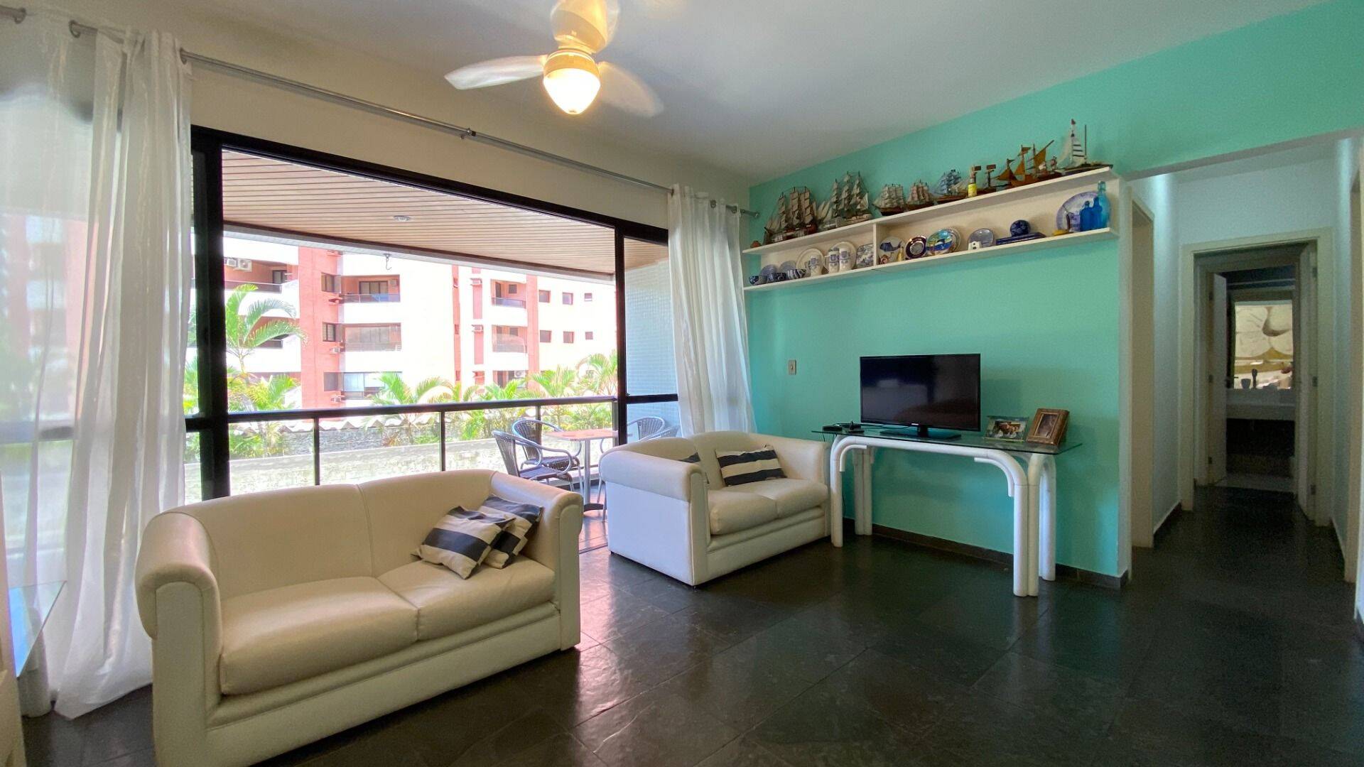 Apartamento à venda com 2 quartos, 79m² - Foto 4