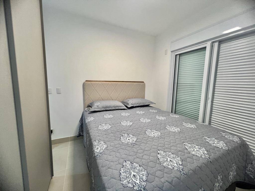 Apartamento à venda com 3 quartos, 130m² - Foto 26