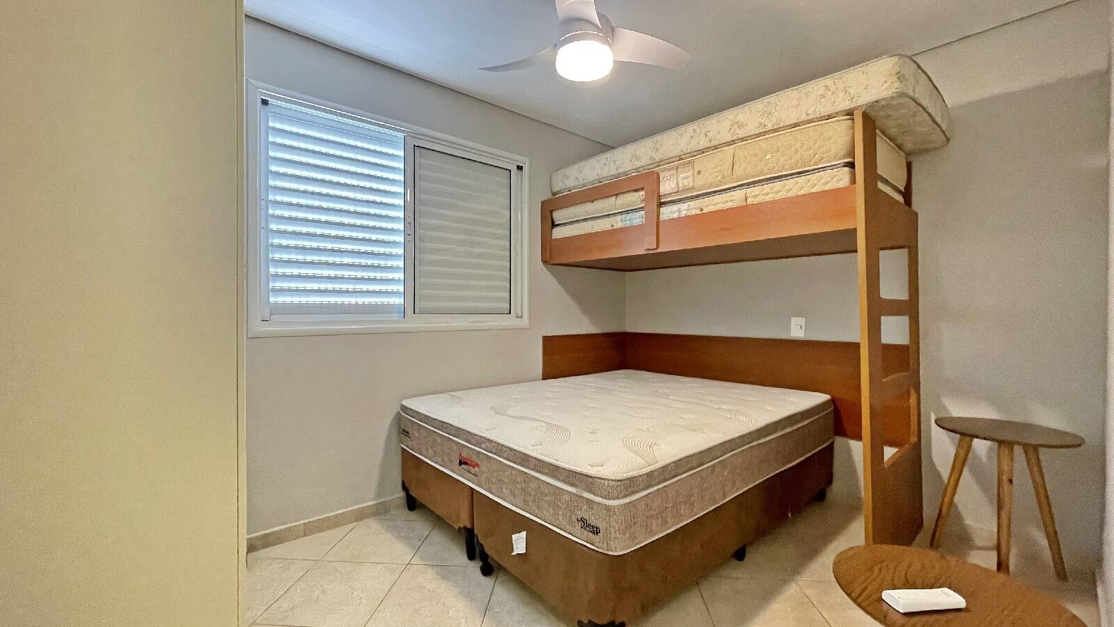 Apartamento à venda com 3 quartos, 94m² - Foto 23