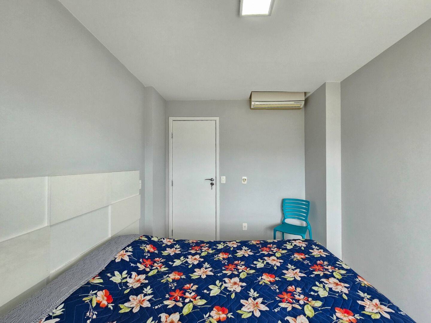 Cobertura à venda com 4 quartos, 214m² - Foto 12