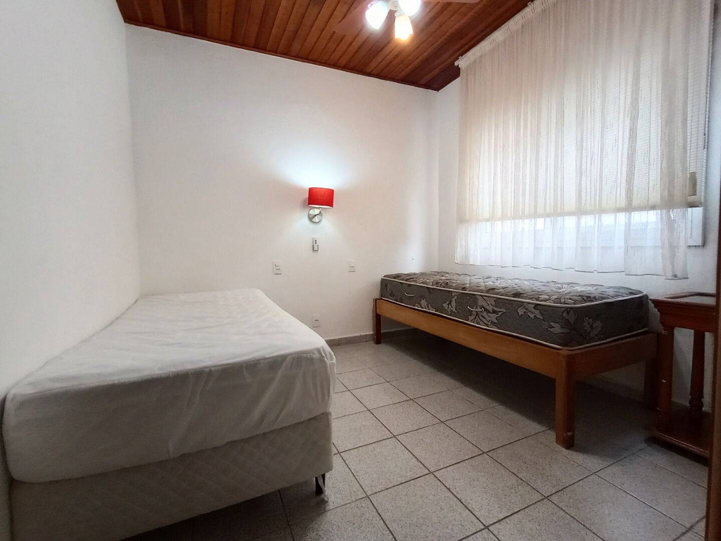 Casa à venda com 5 quartos, 280m² - Foto 7