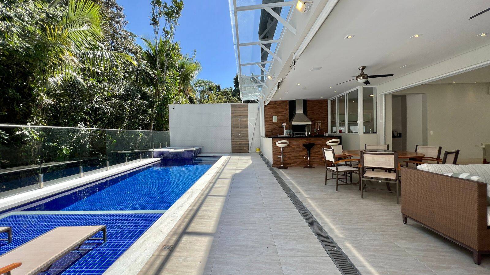 Casa à venda com 5 quartos, 367m² - Foto 57