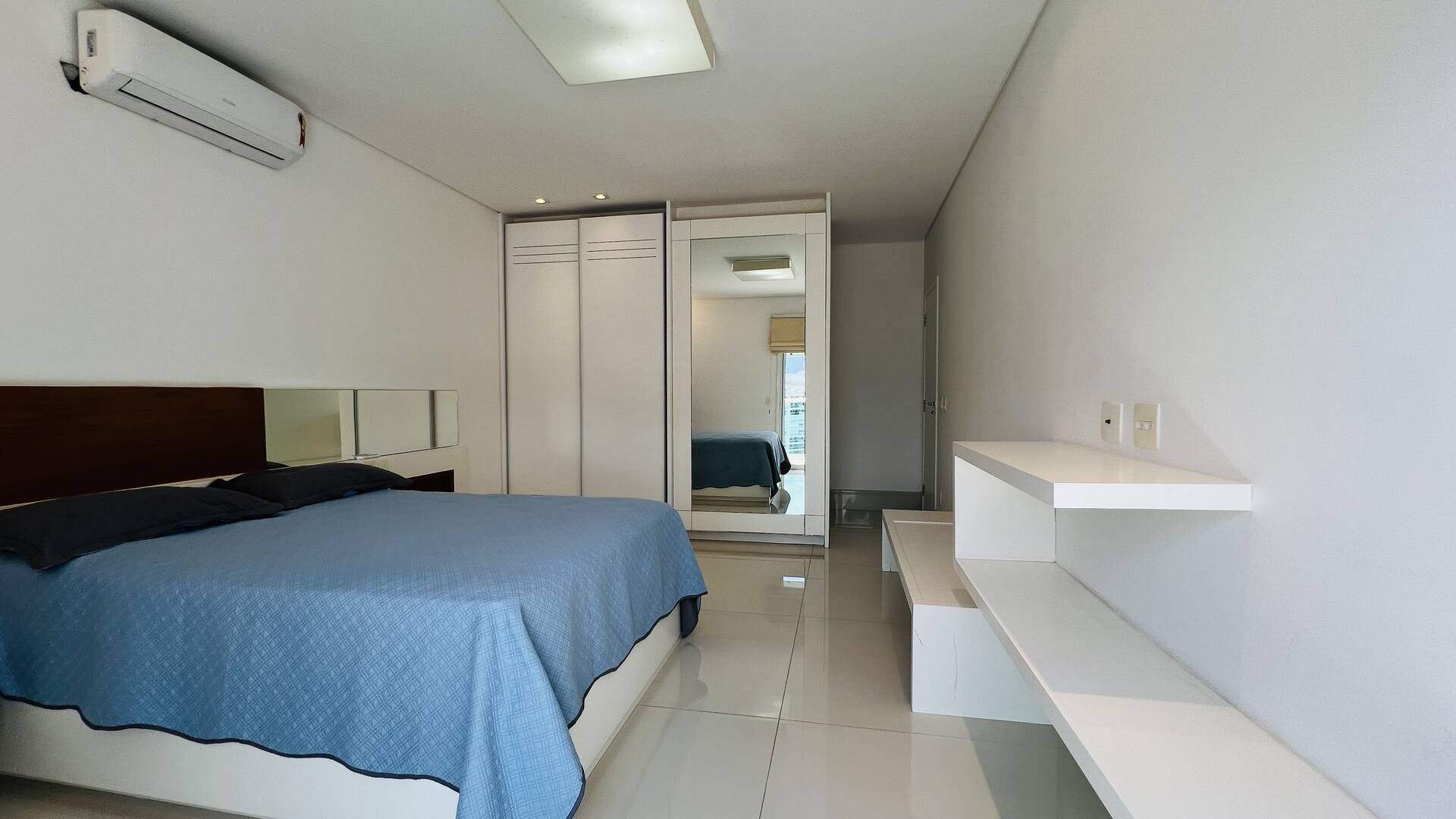 Cobertura à venda com 4 quartos, 300m² - Foto 19