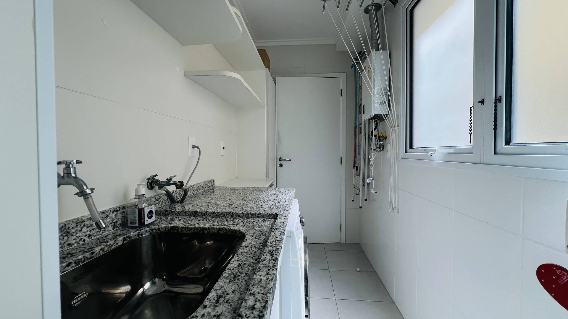 Apartamento à venda com 3 quartos, 105m² - Foto 14