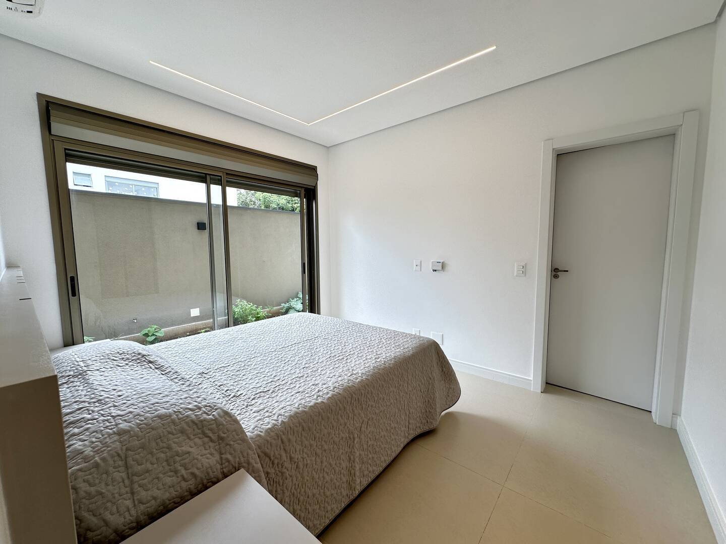 Casa à venda com 6 quartos, 429m² - Foto 18