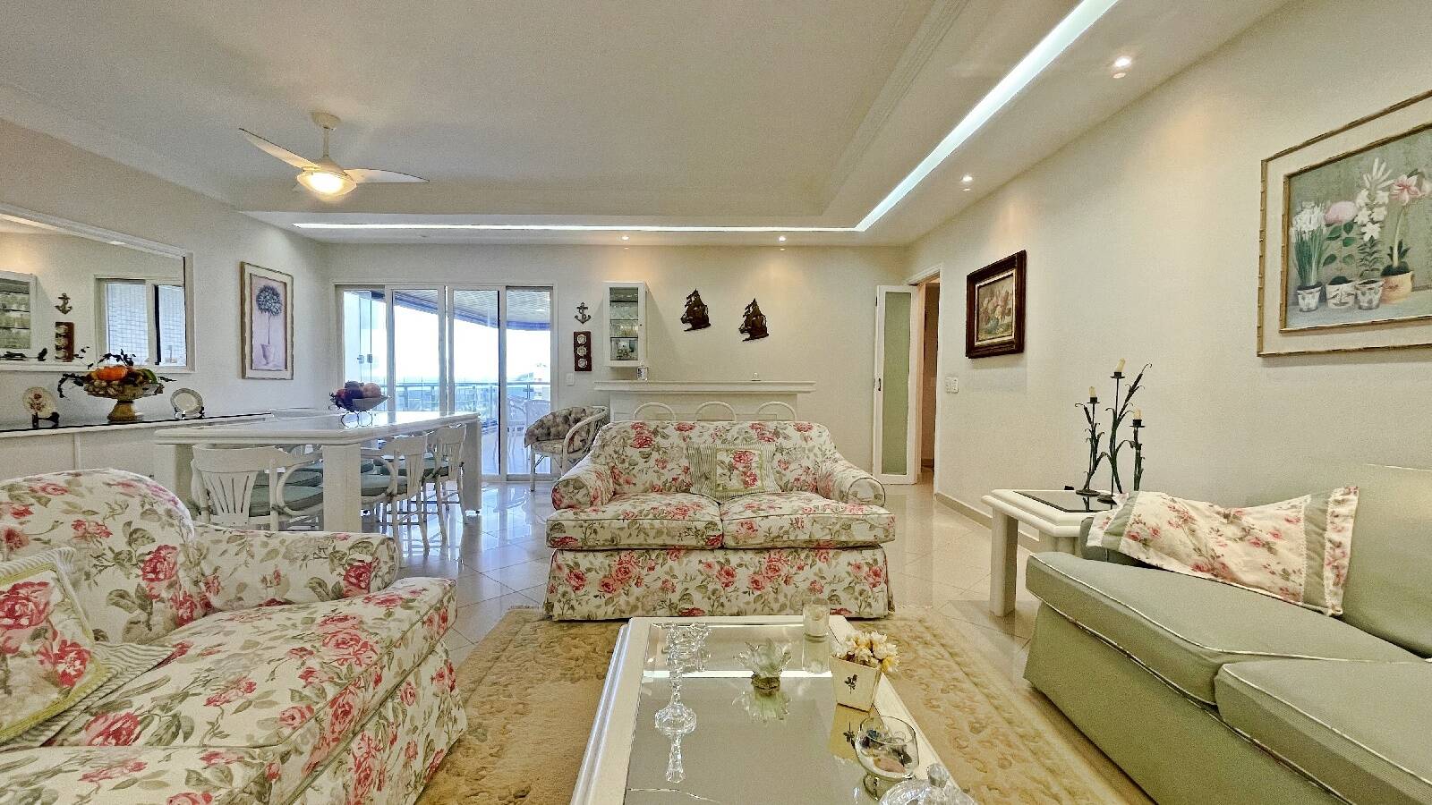 Apartamento à venda com 3 quartos, 135m² - Foto 12