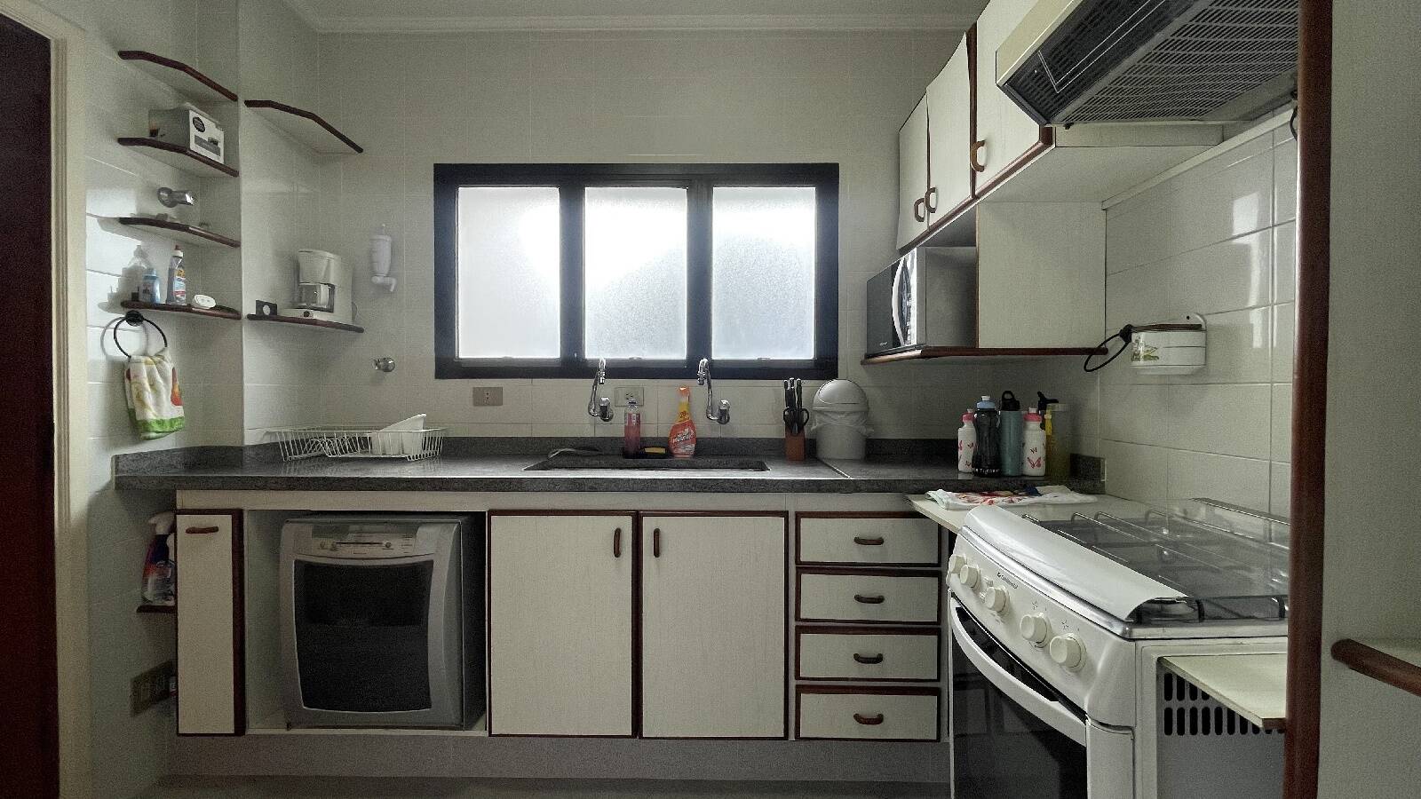 Apartamento à venda com 3 quartos, 135m² - Foto 33