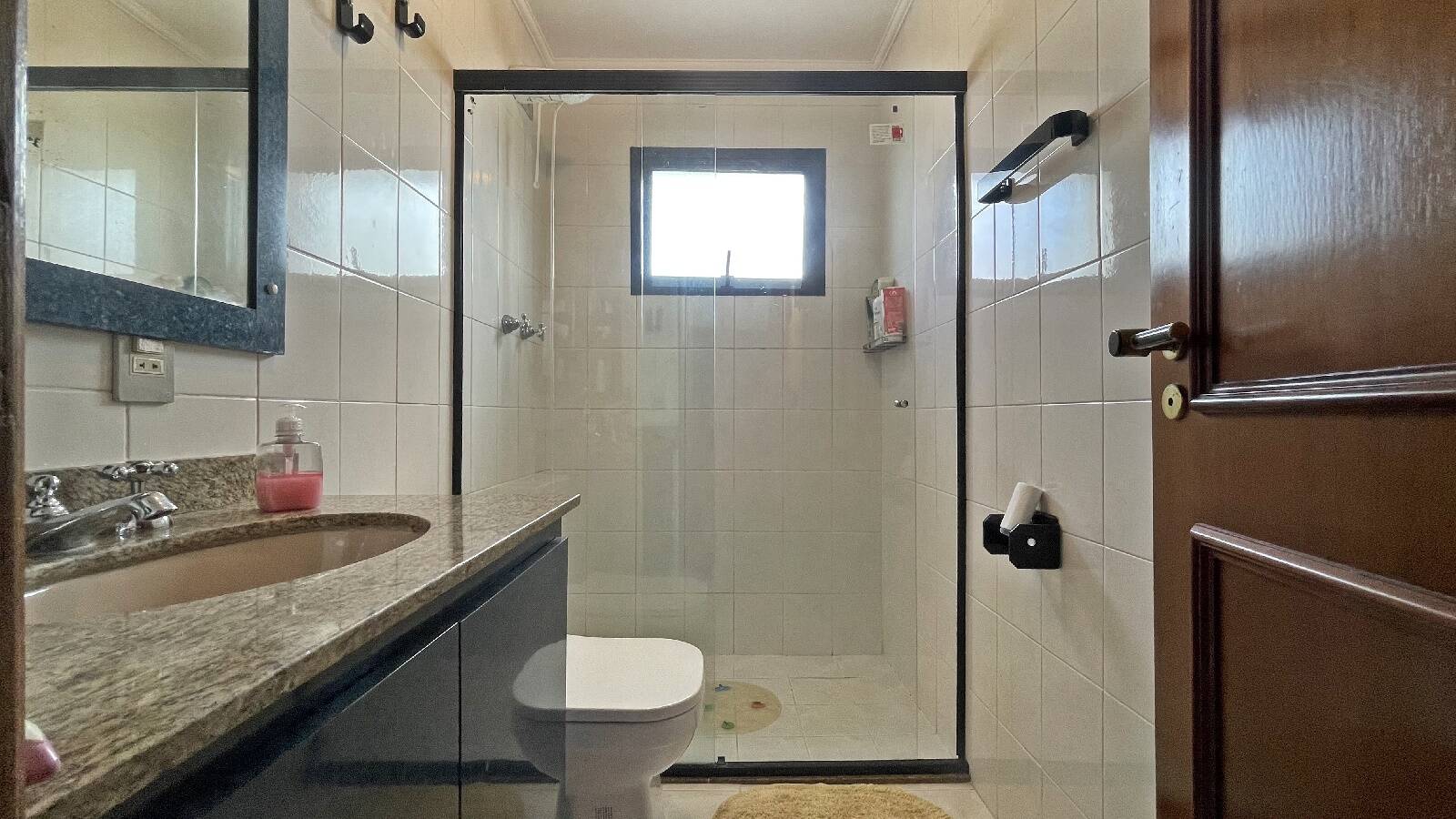 Apartamento à venda com 3 quartos, 135m² - Foto 35