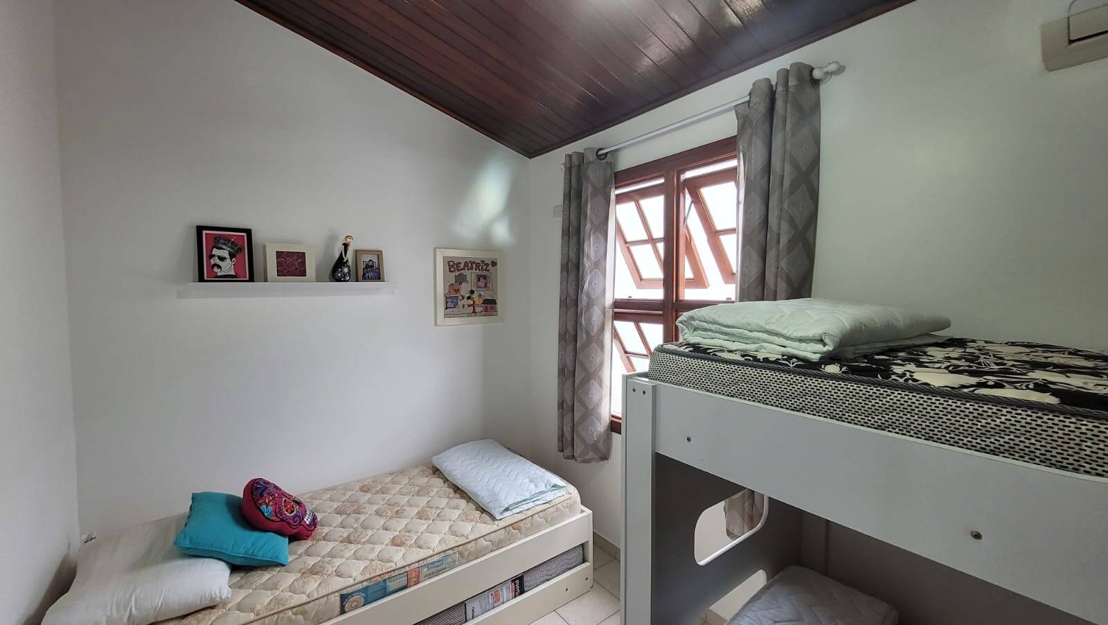 Casa à venda com 2 quartos, 72m² - Foto 8