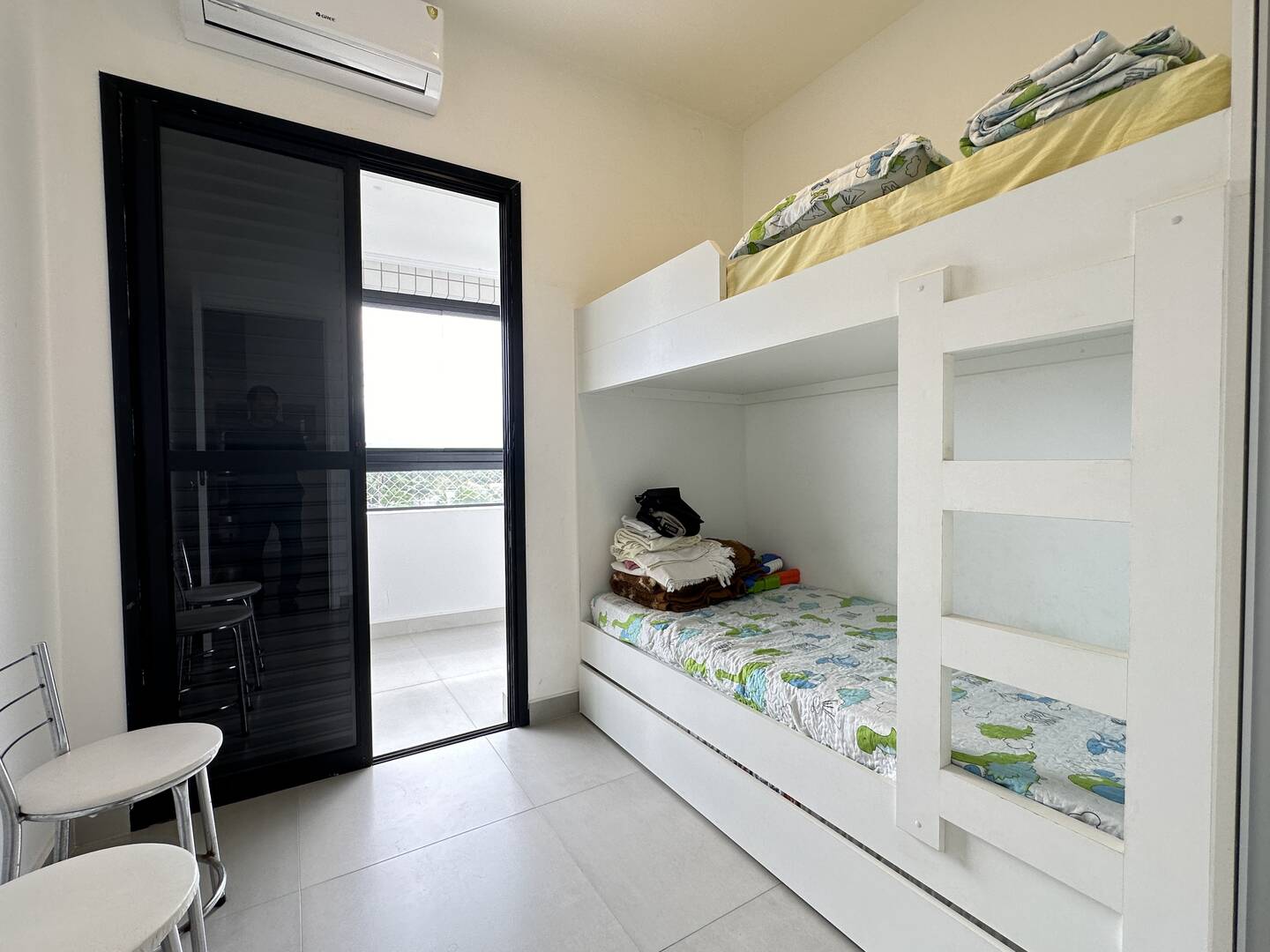 Apartamento à venda com 3 quartos, 90m² - Foto 7