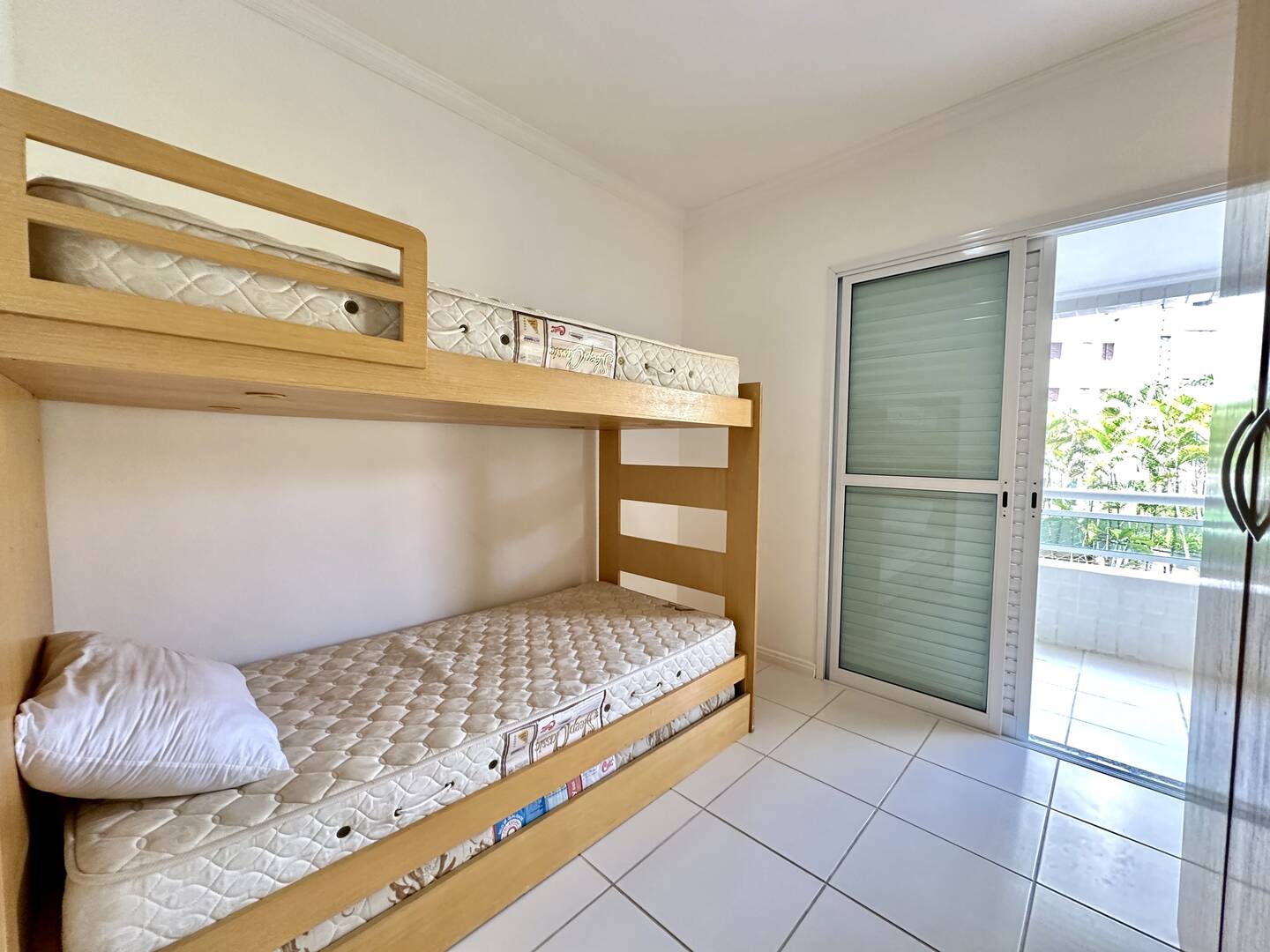 Apartamento à venda com 4 quartos, 142m² - Foto 11