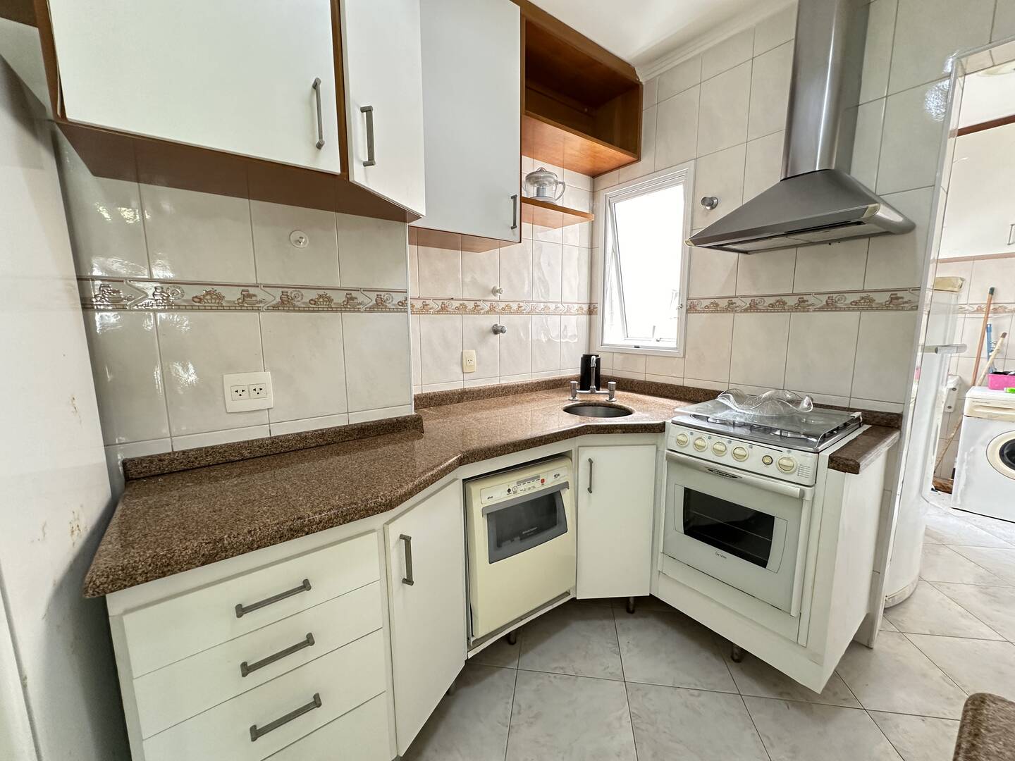 Apartamento à venda com 33 quartos, 85m² - Foto 12