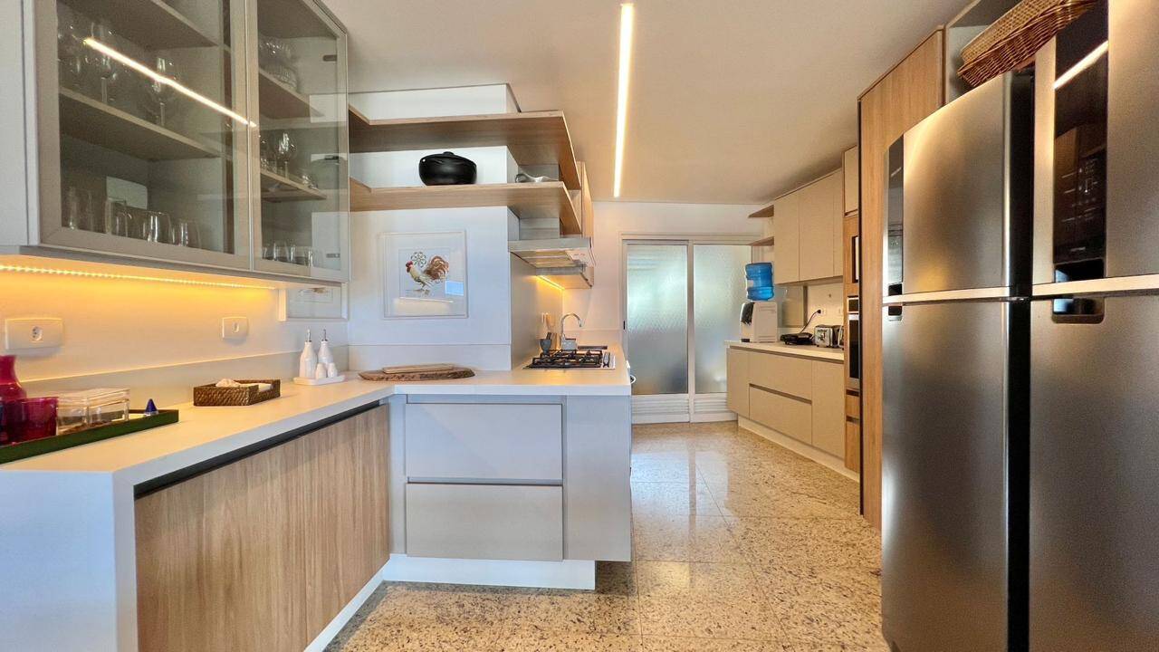 Apartamento à venda com 5 quartos, 375m² - Foto 51