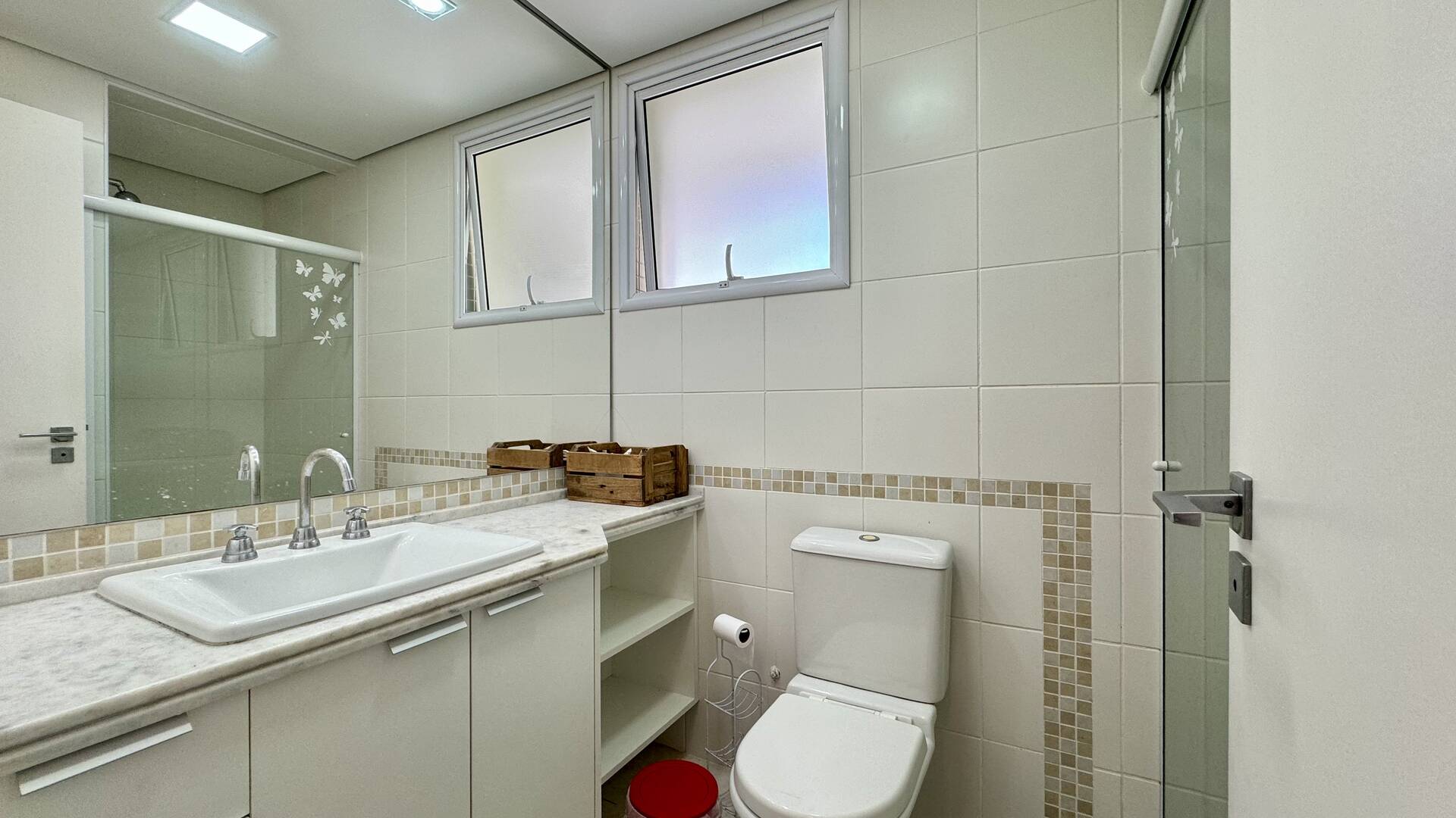 Apartamento à venda com 3 quartos, 111m² - Foto 21